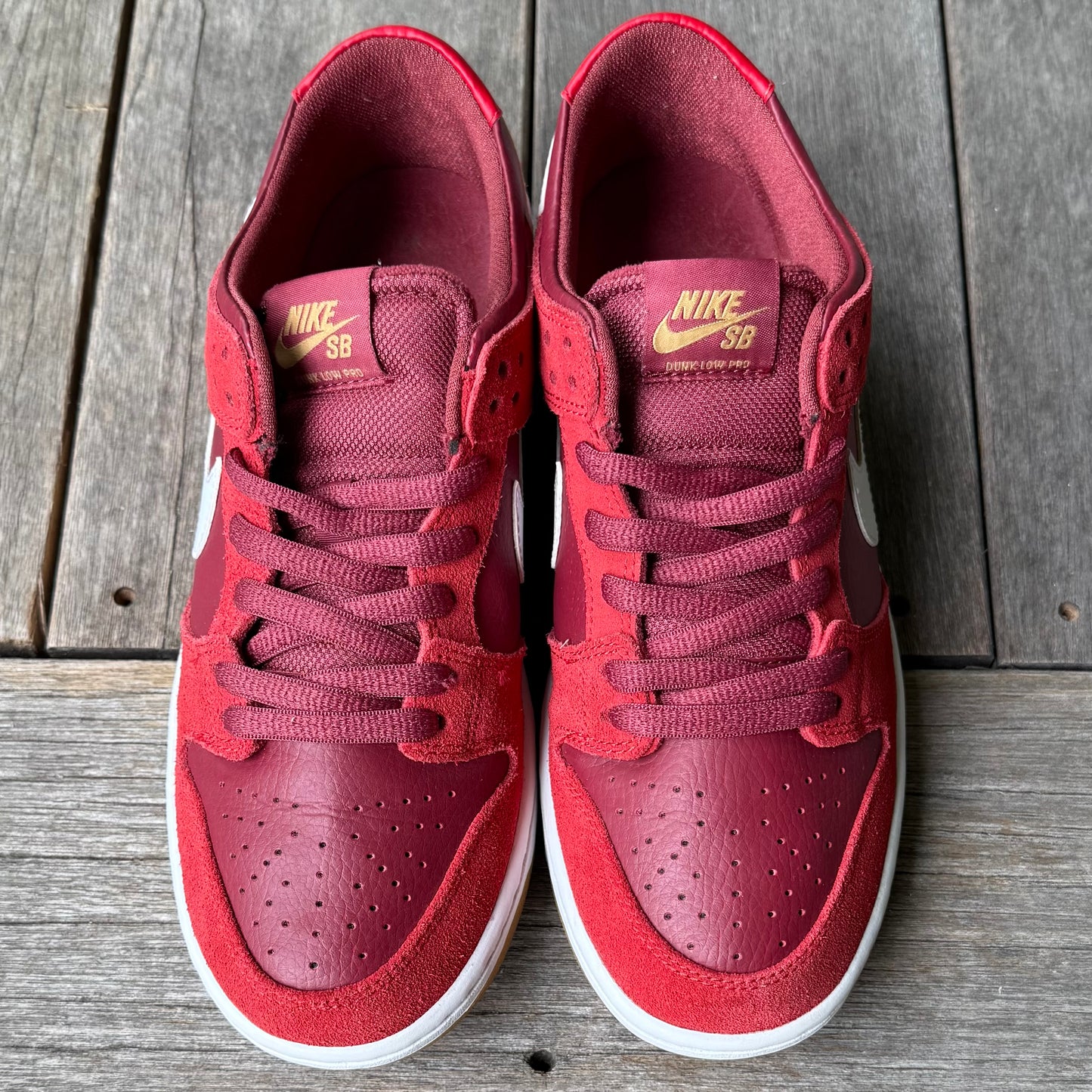 Nike SB Dunk Low Track Red Size 8.5