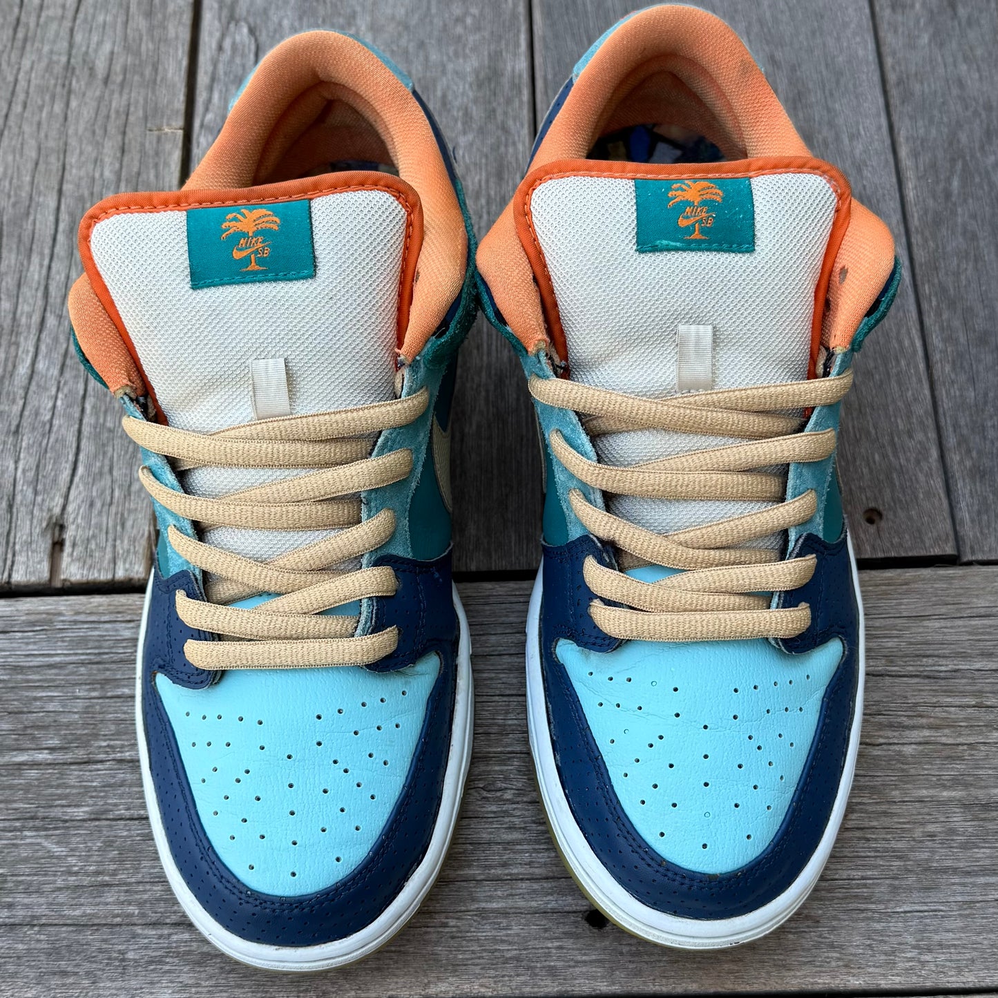 Nike SB Dunk Low MIA Skateshop Size 10.5