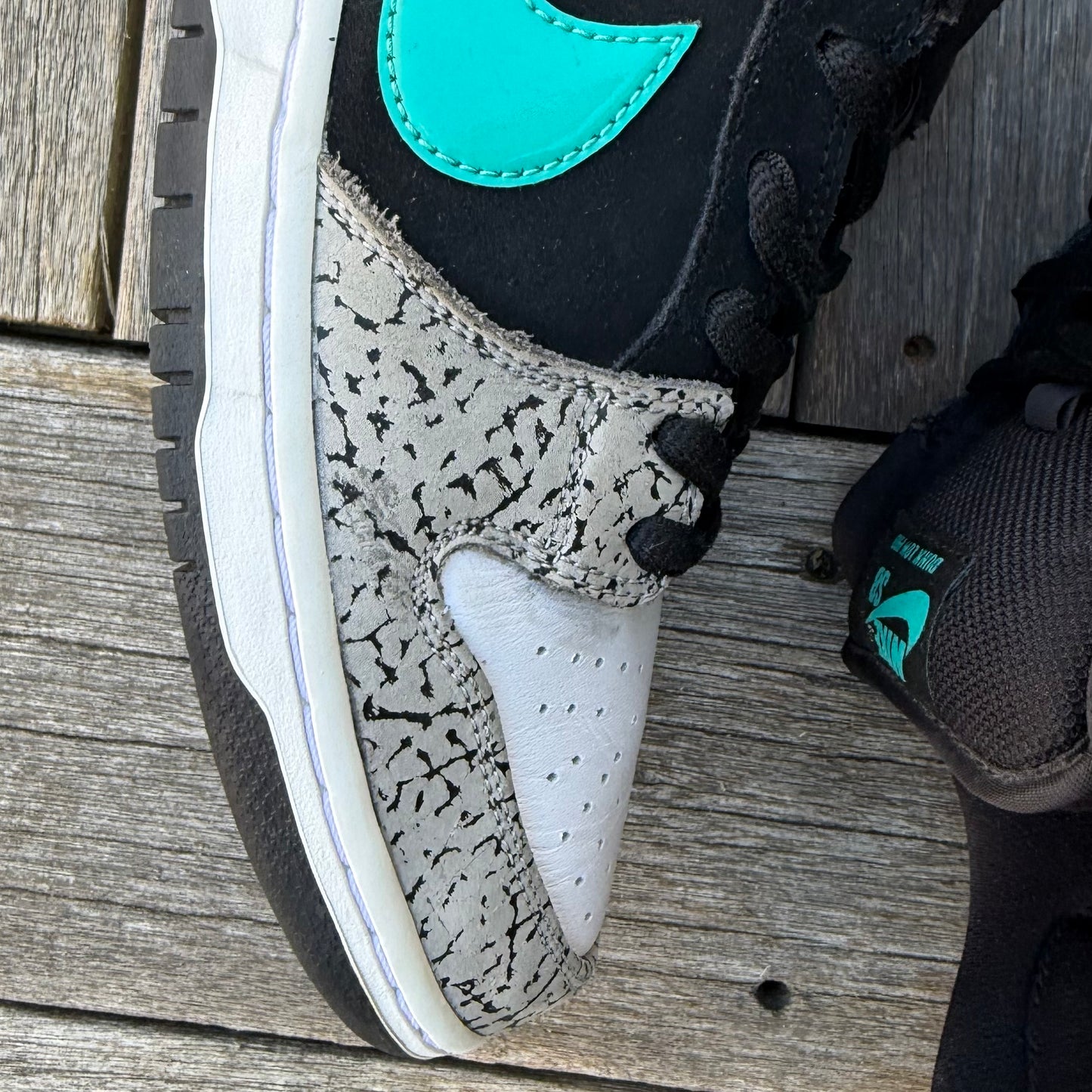 Nike SB Dunk Low Atmos Elephant Size 10