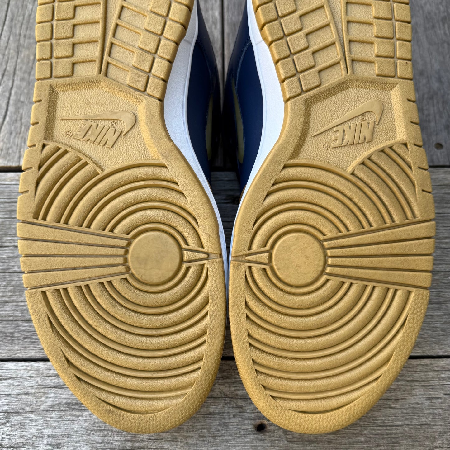 Nike SB Dunk Low Supreme Jewel Navy/Gold Size 11.5