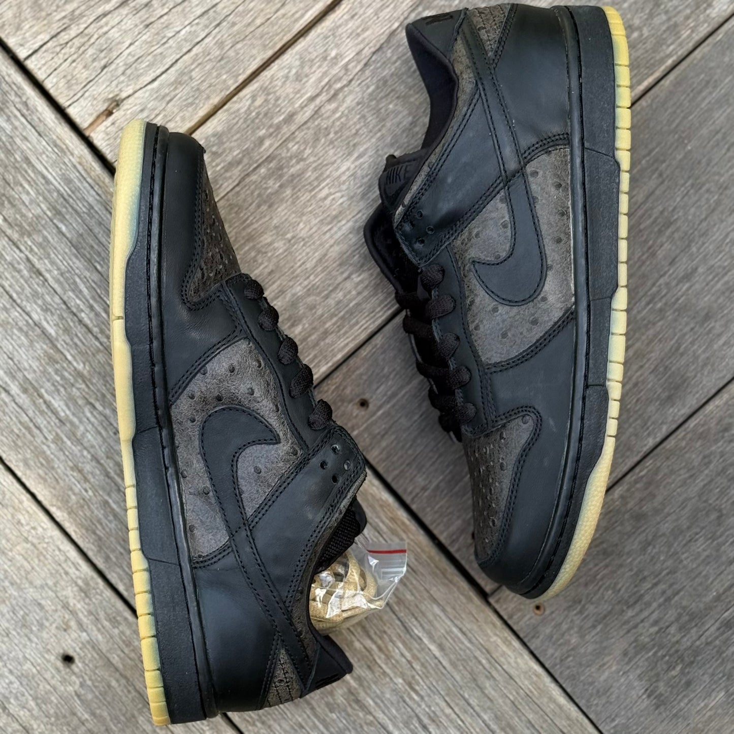 Nike SB Dunk Low Ostrich Size 9.5