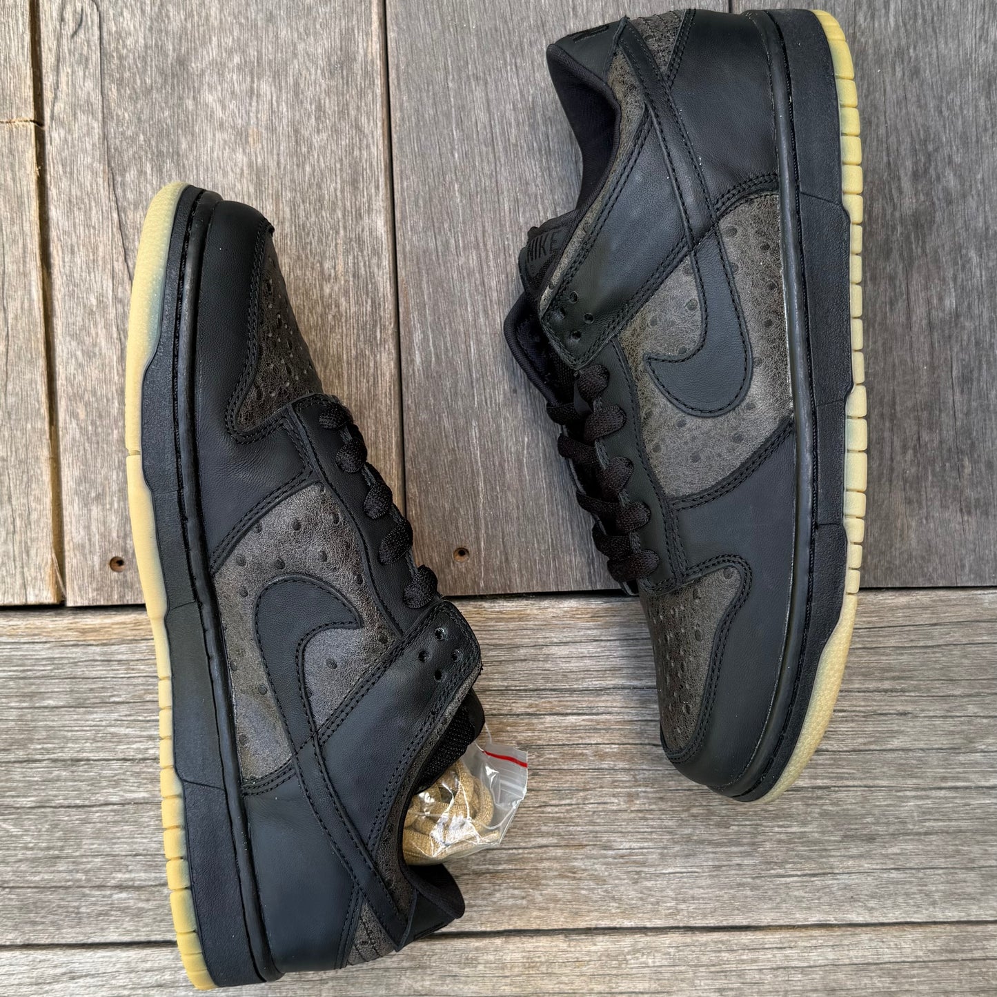 Nike SB Dunk Low Ostrich Size 9.5