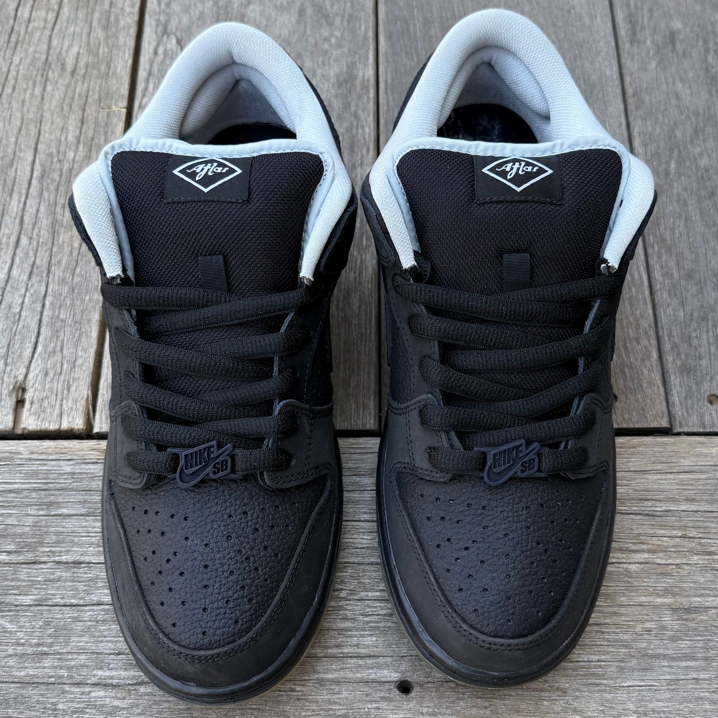 Nike SB Dunk Low Atlas 35MM Black (Special Box) Size 10.5