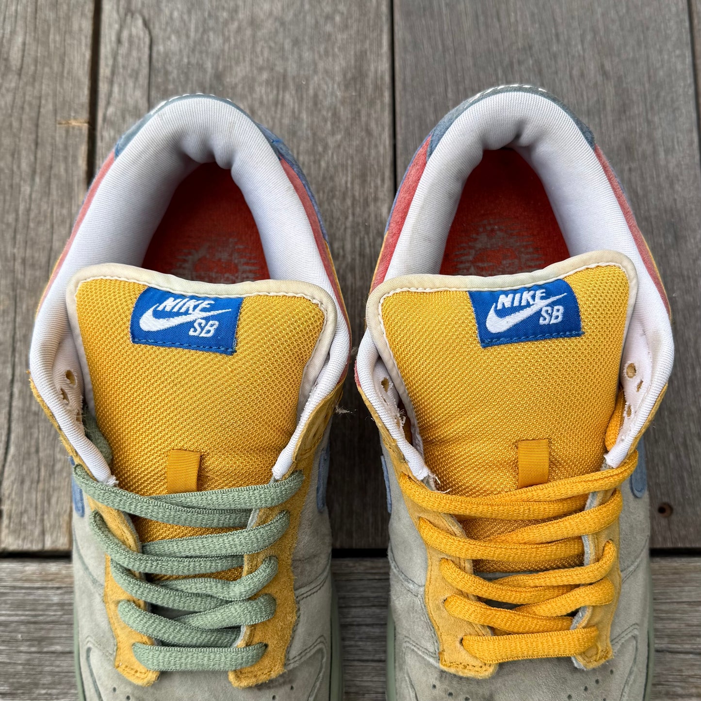 Nike SB Dunk Low Puff N Stuff Size 10.5