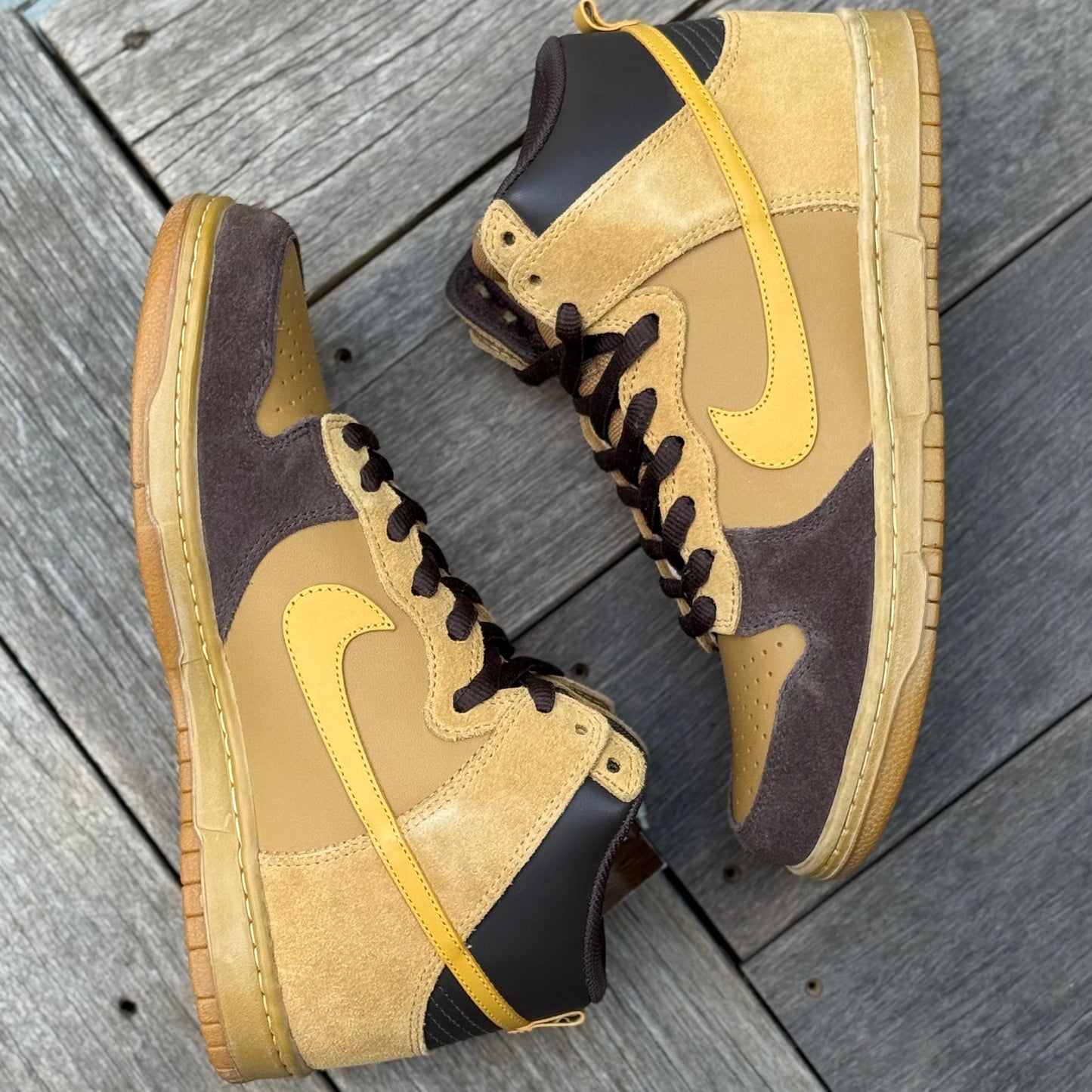 Nike SB Dunk High EMB Wheat Brazil Size 9.5