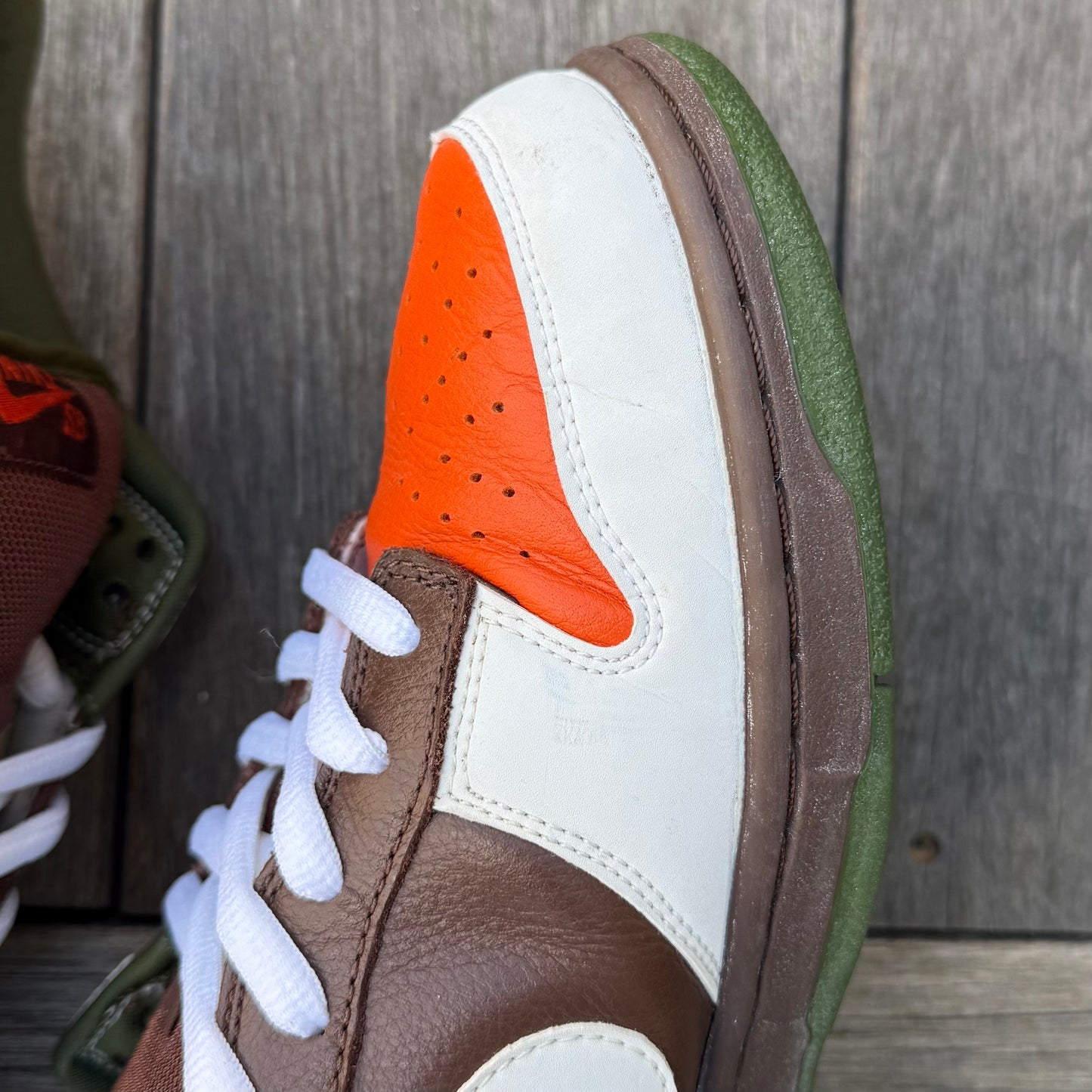 Nike SB Dunk Low Oompa Loompa Size 10