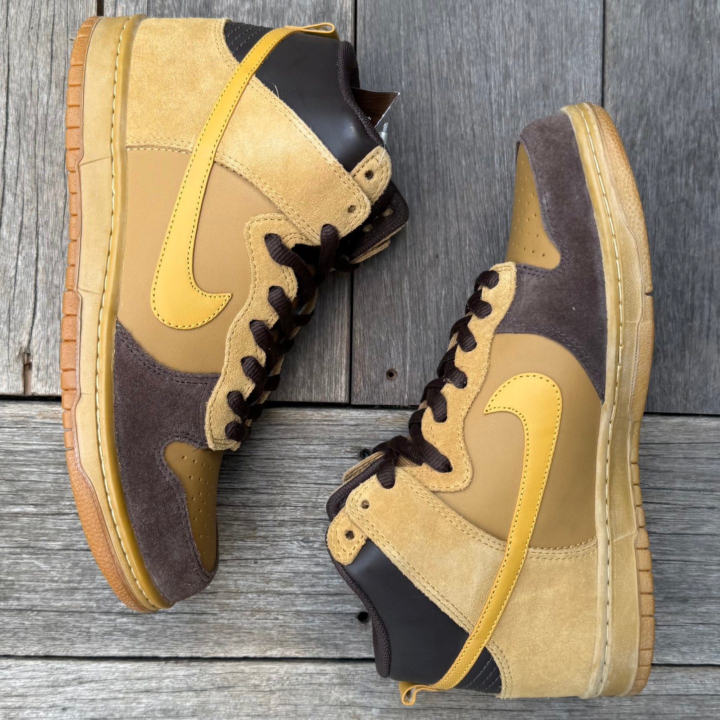Nike SB Dunk High EMB Wheat Brazil Size 9.5