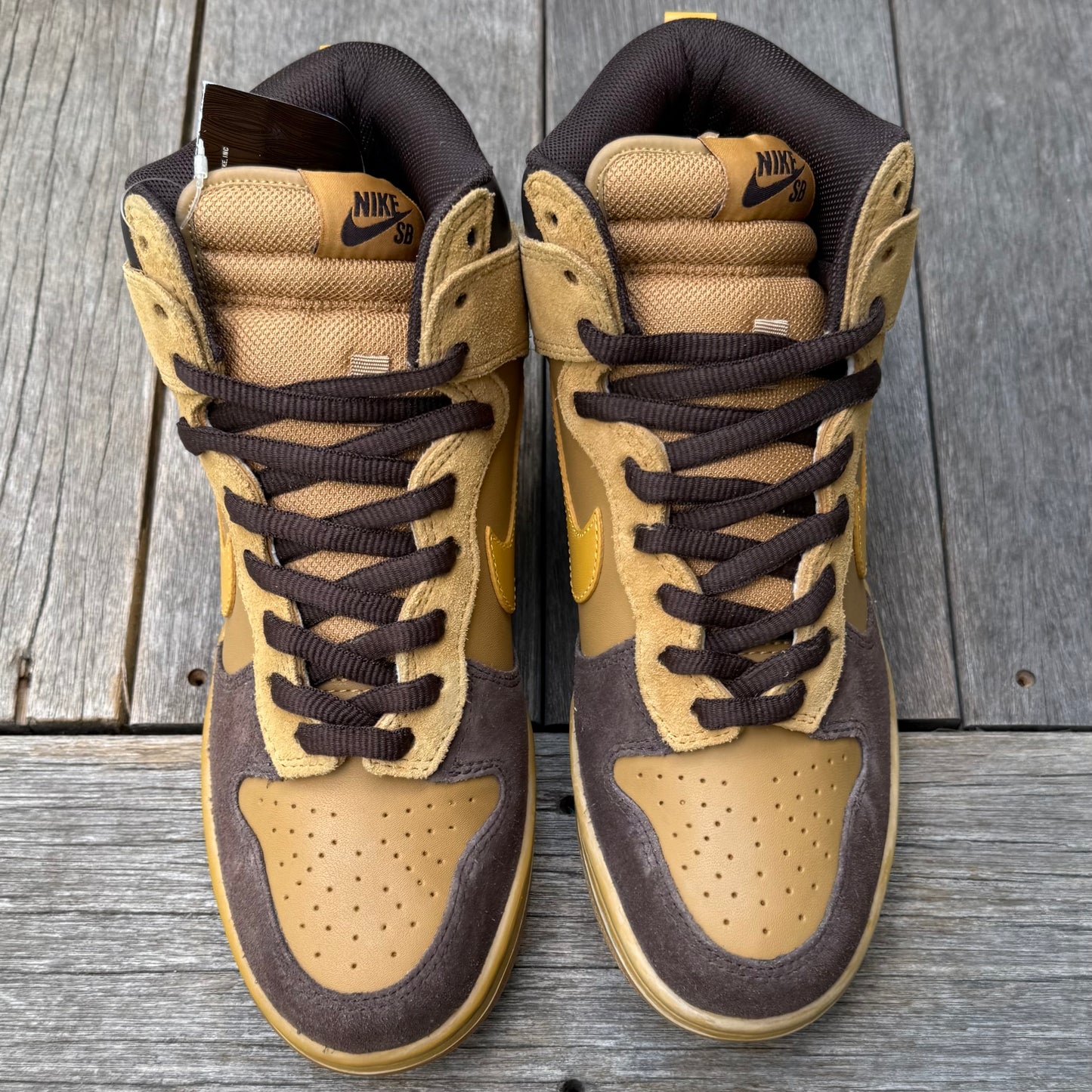 Nike SB Dunk High EMB Wheat Brazil Size 9.5