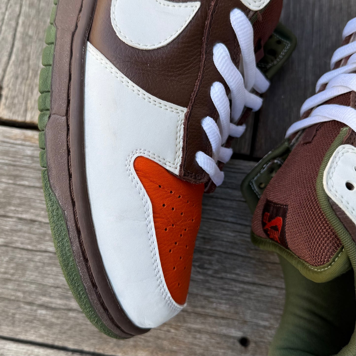 Nike SB Dunk Low Oompa Loompa Size 10