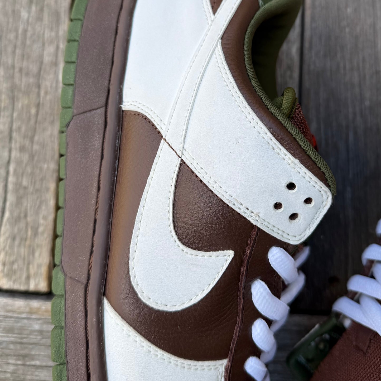 Nike SB Dunk Low Oompa Loompa Size 10