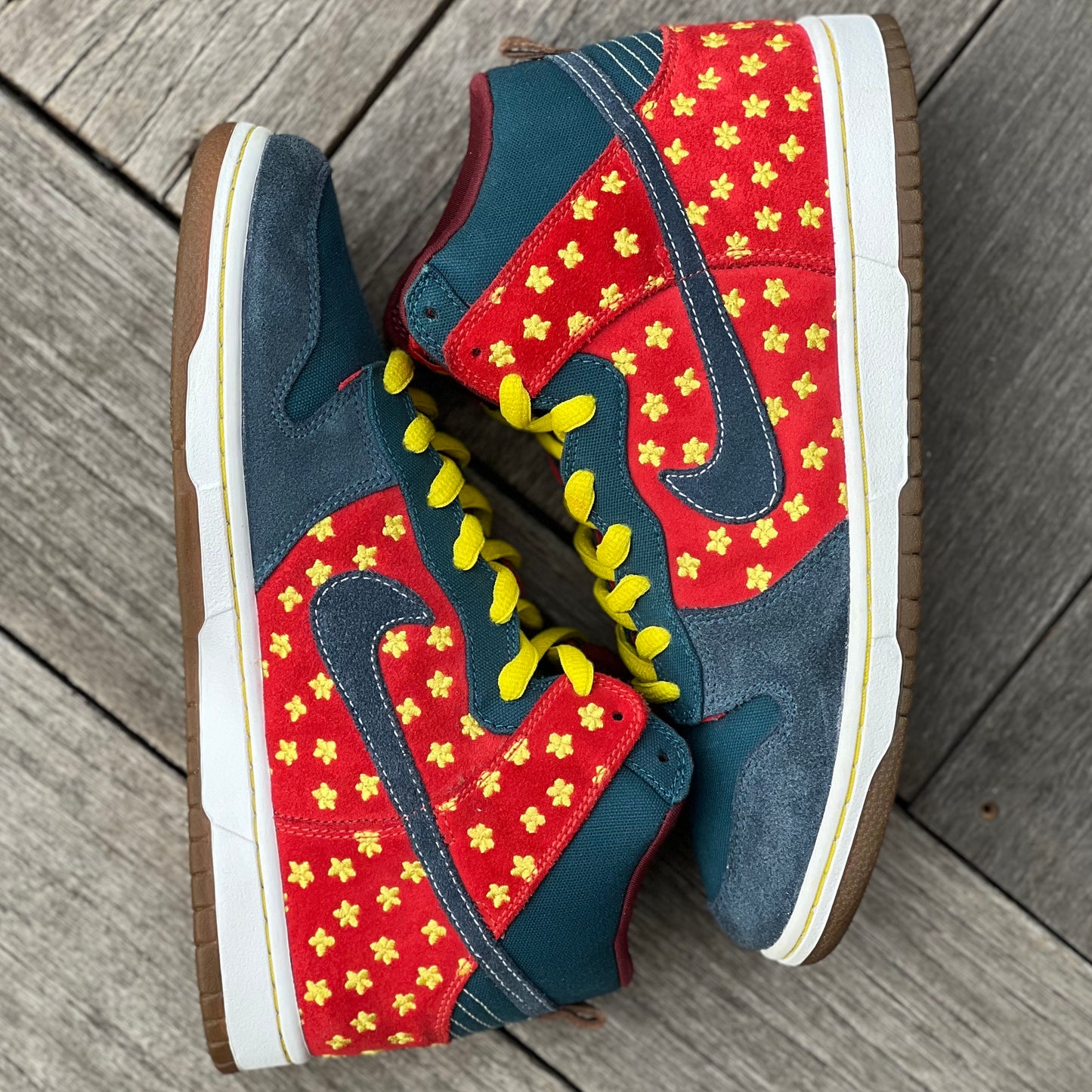 Nike SB Dunk High Quagmire Size 10