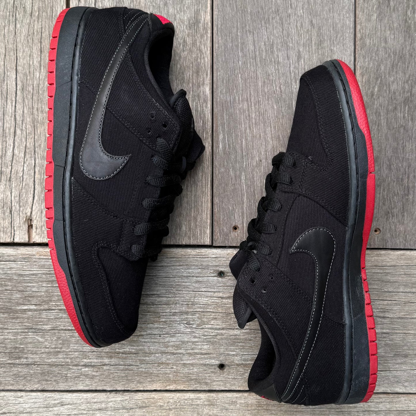 Nike SB Dunk Low Black Levi’s Size 10.5