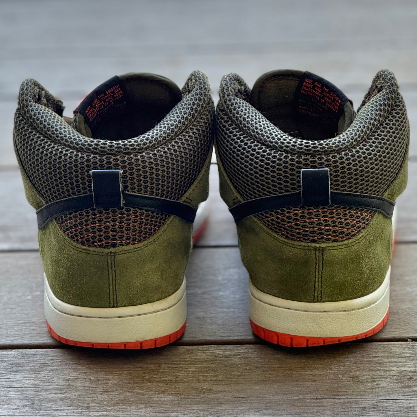 Nike SB Dunk High Faded Olive Hyper Crimson Size 9.5