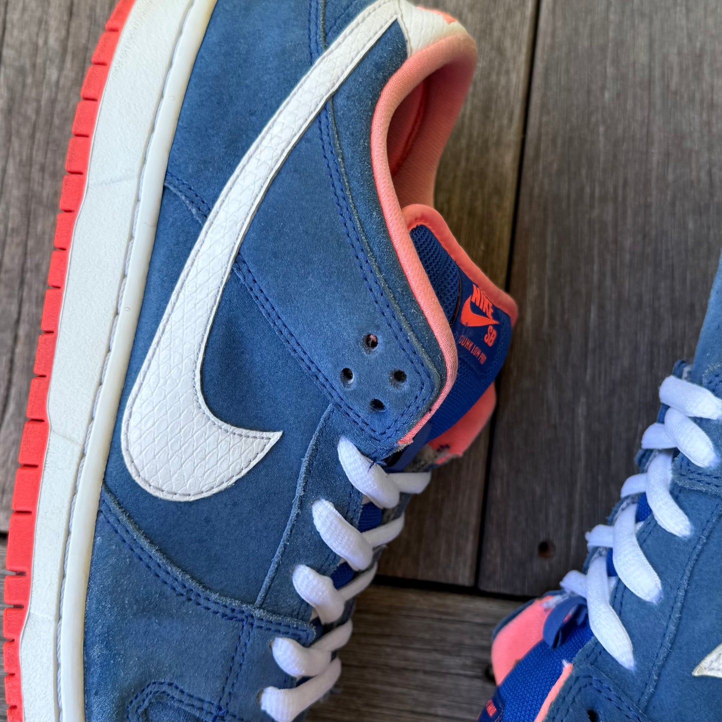 Nike SB Dunk Low Game Royal Mango Size 10.5