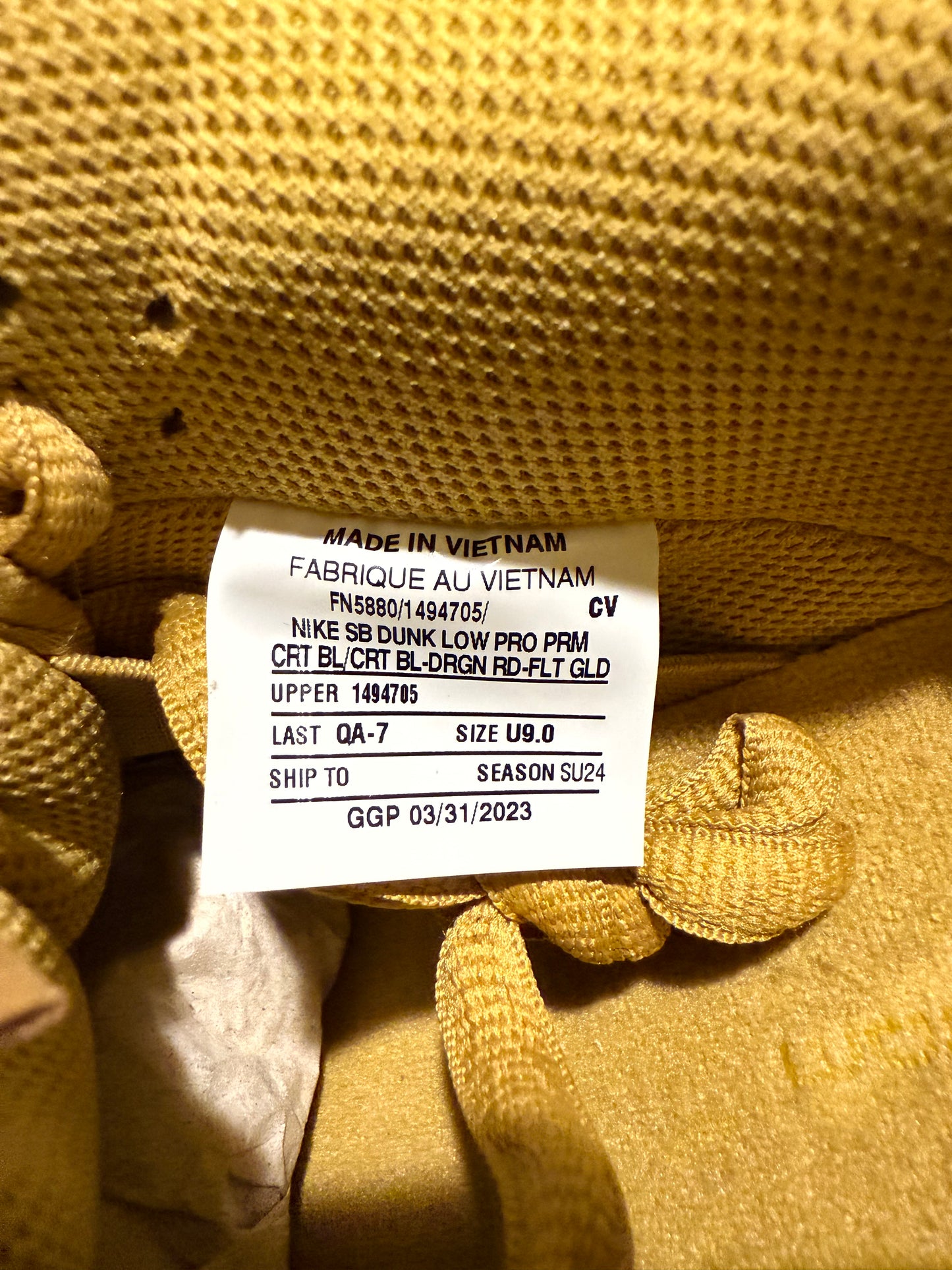 Nike SB Dunk Low City of Style SAMPLE Size 9