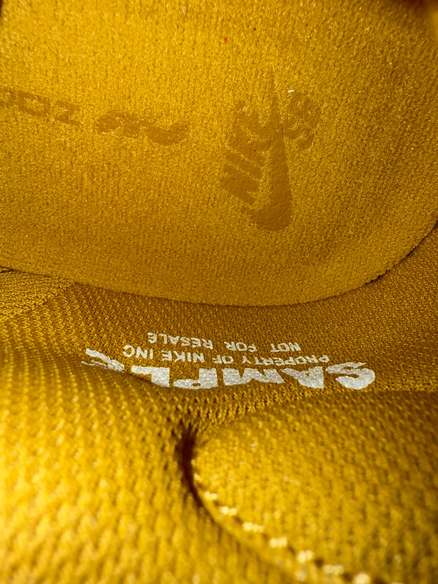 Nike SB Dunk Low City of Style SAMPLE Size 9