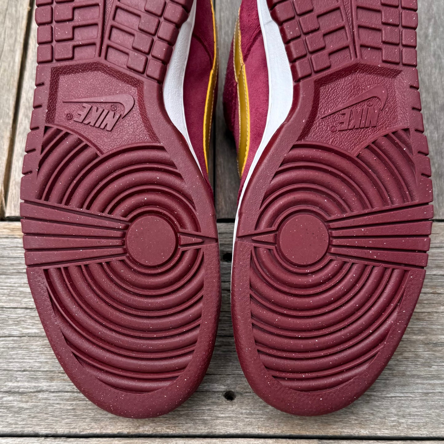 Nike SB Dunk Low Anchorman Size 10