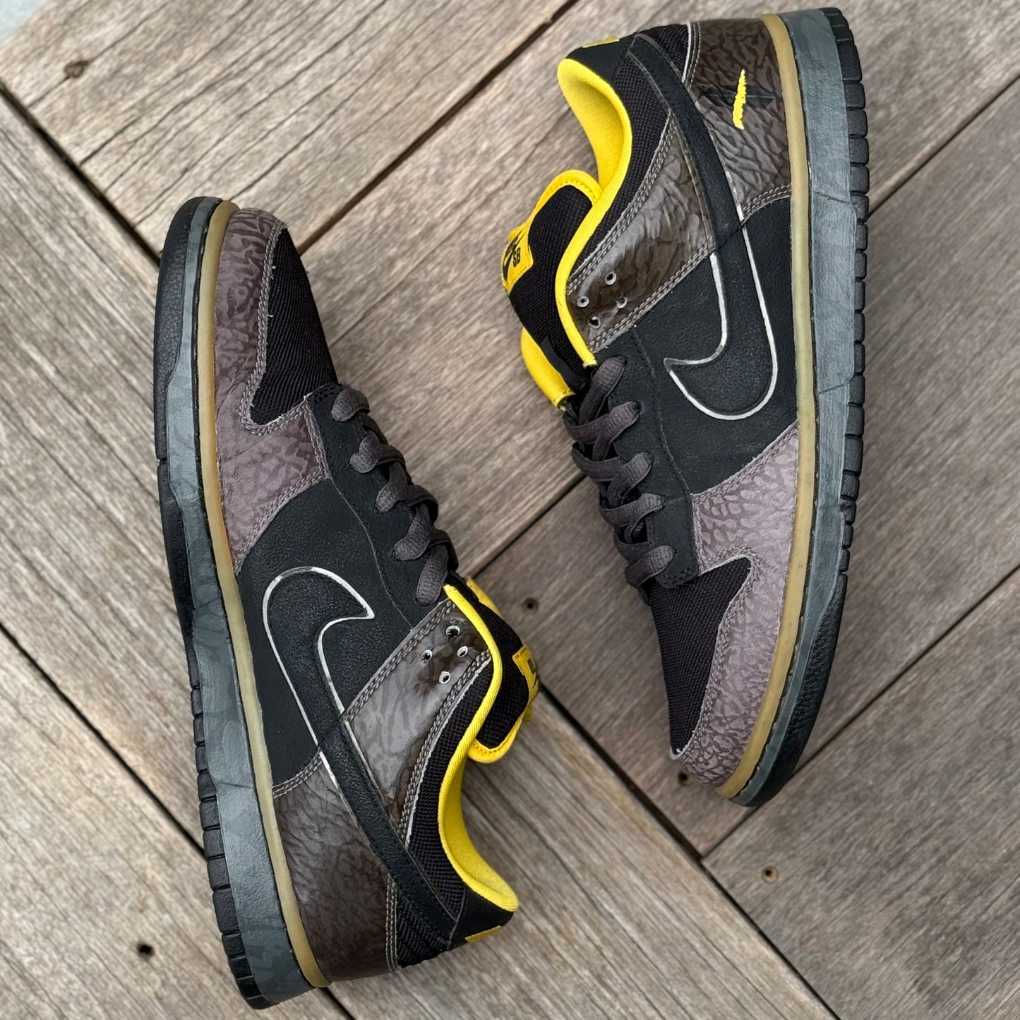 Nike SB Dunk Low Yellow Curb Size 10
