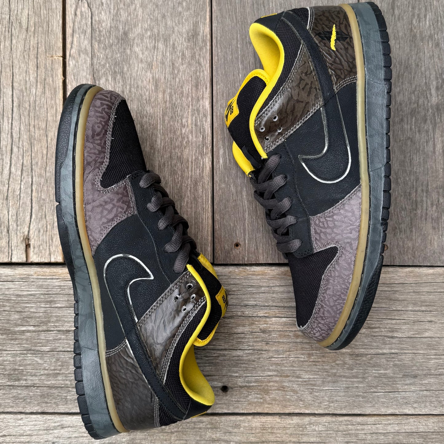 Nike SB Dunk Low Yellow Curb Size 10