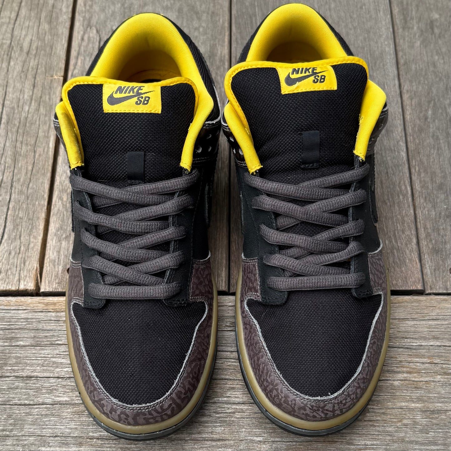 Nike SB Dunk Low Yellow Curb Size 10