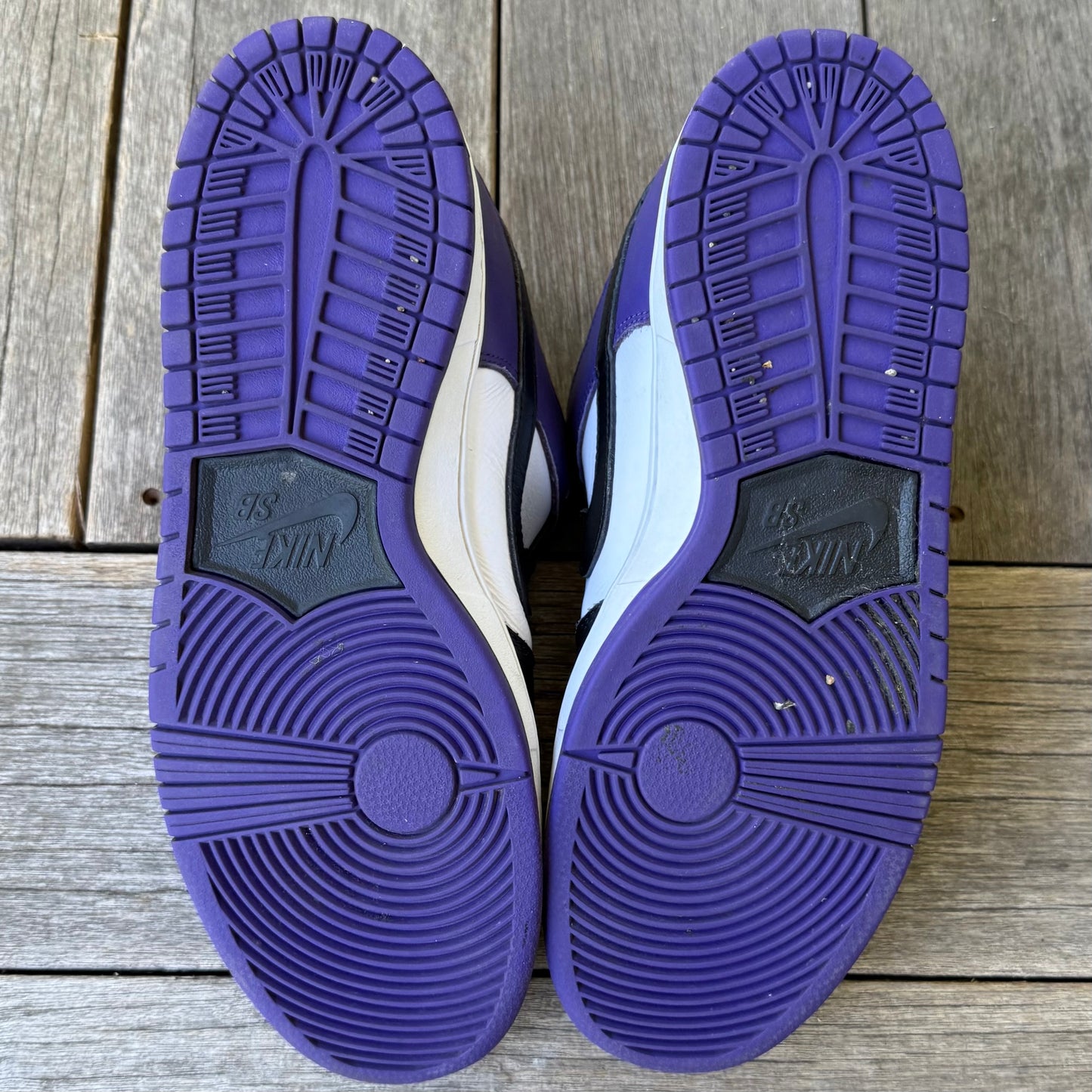 Nike SB Dunk Low Court Purple Size 10.5
