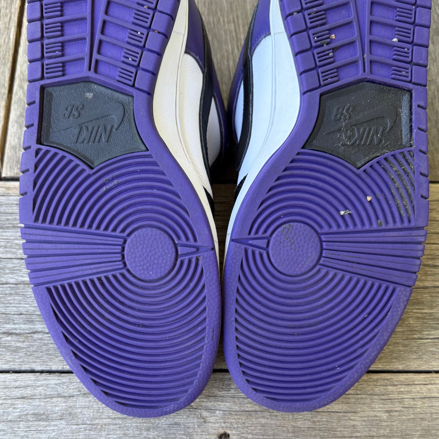 Nike SB Dunk Low Court Purple Size 10.5