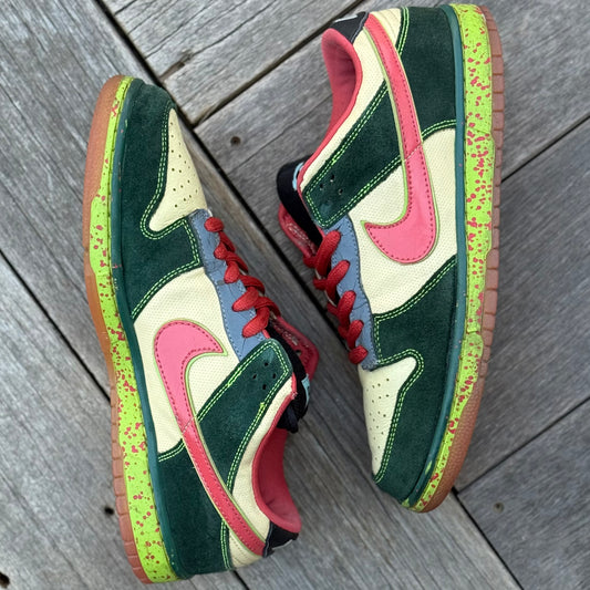 Nike SB Dunk Low Mosquito Size 10