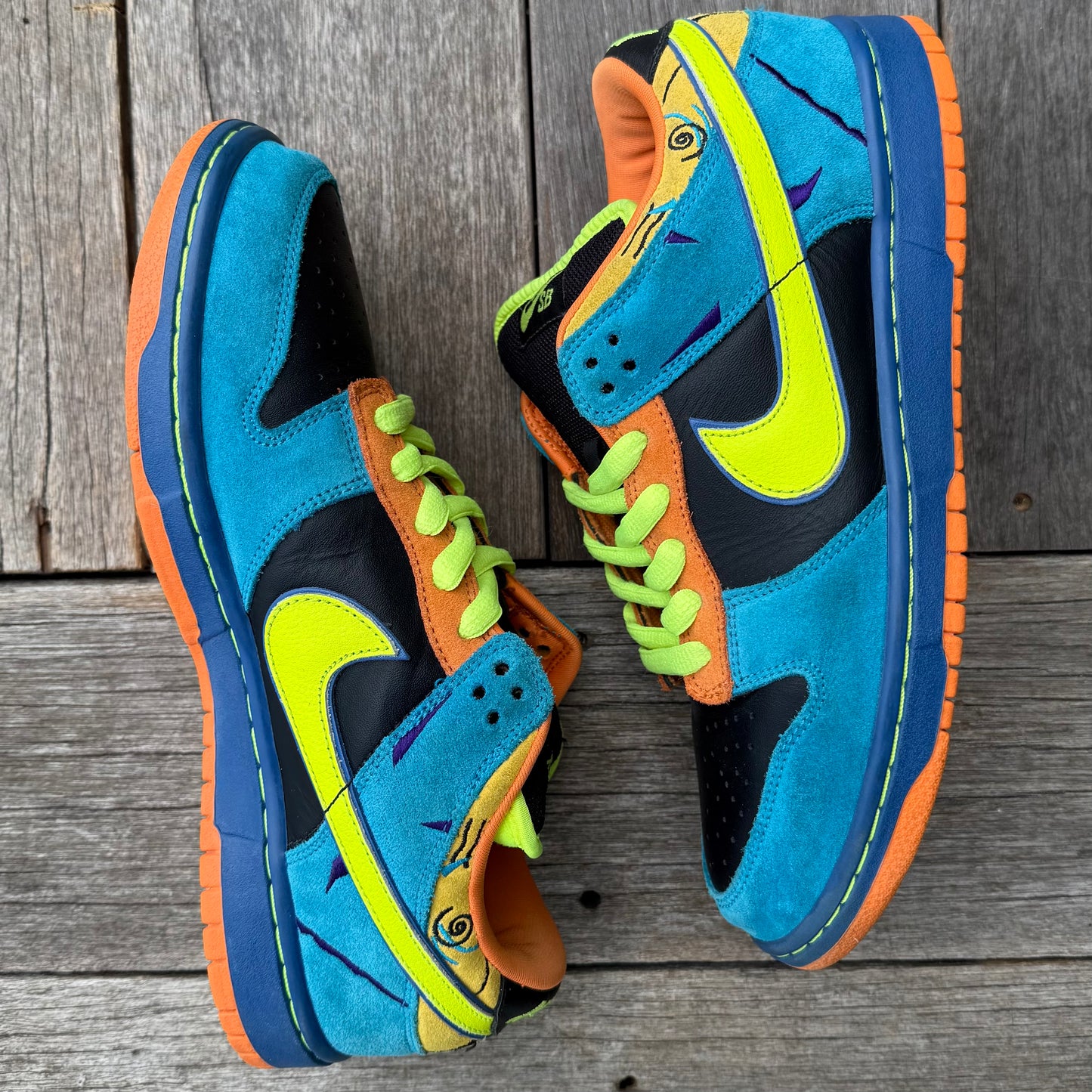 Nike SB Dunk Low Skate or Die SAMPLE Size 9