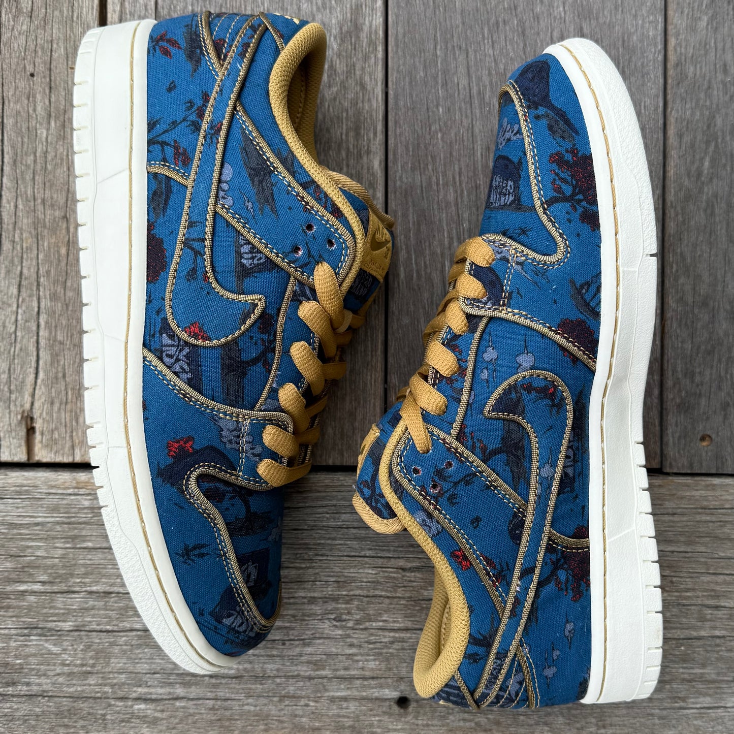 Nike SB Dunk Low City of Style SAMPLE Size 9