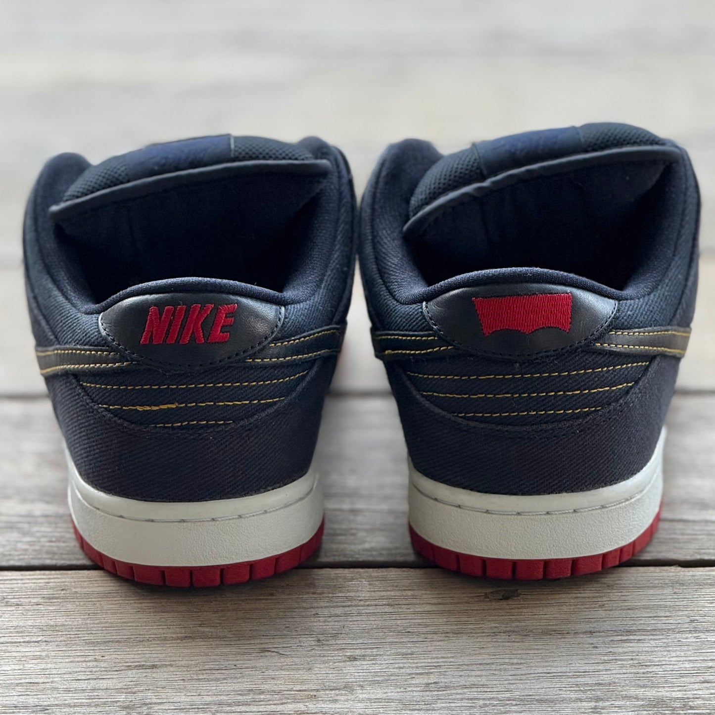 Nike SB Dunk Low Blue Levi’s Size 8
