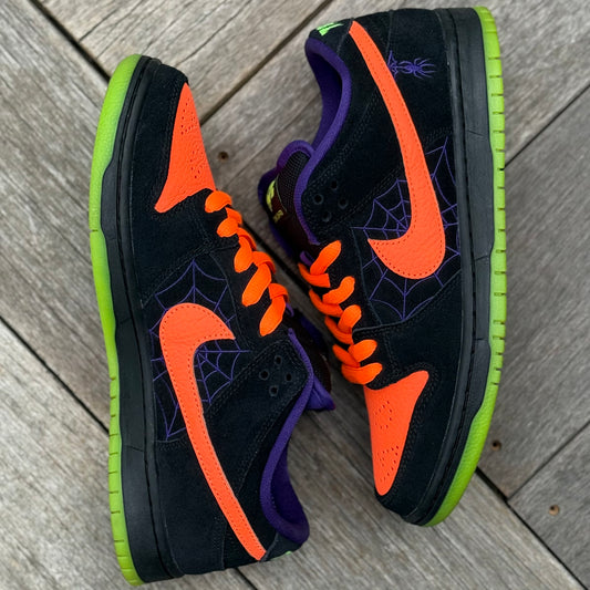Nike SB Dunk Low Night of Mischief Size 8.5