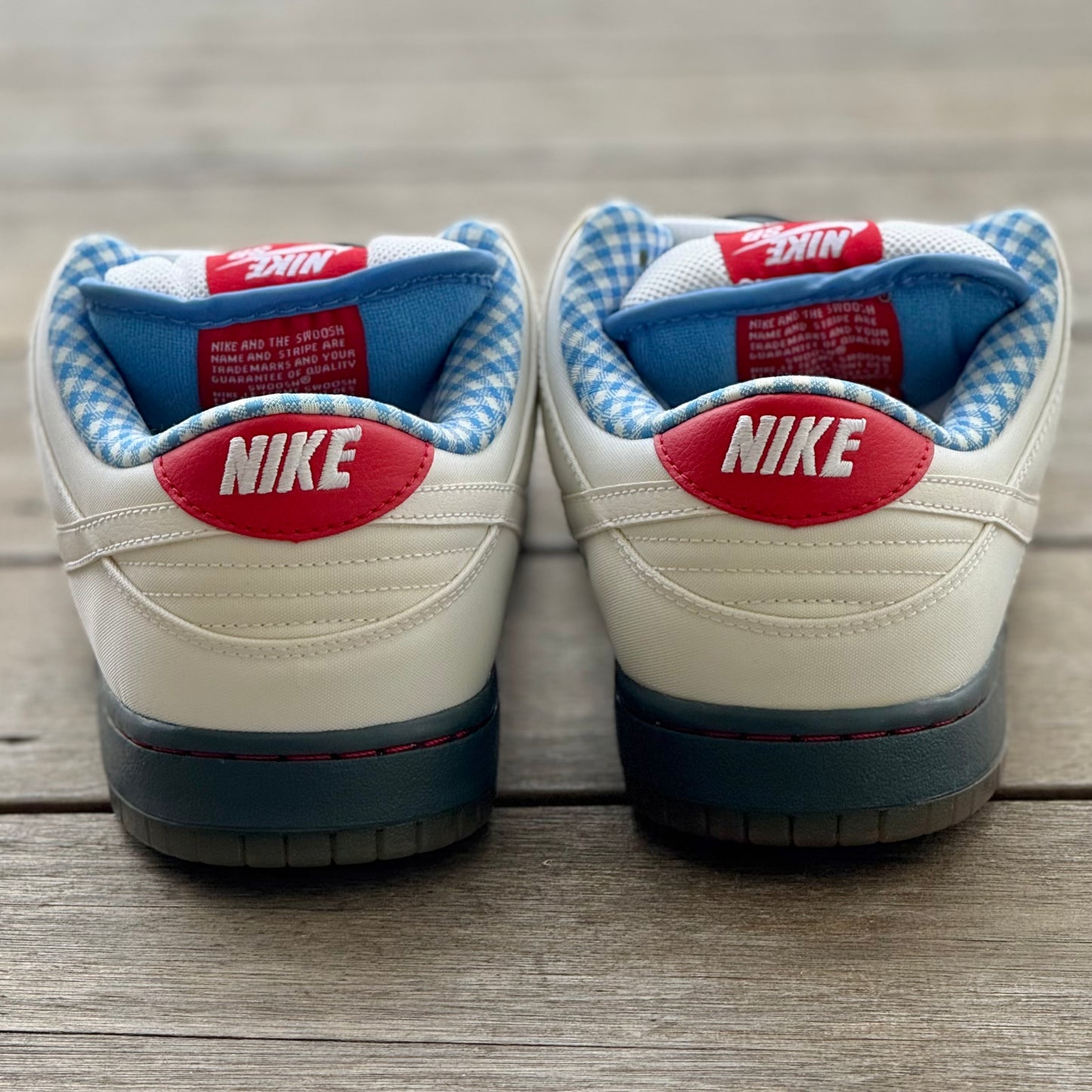 Nike SB Dunk Low Dorothy Size 8.5