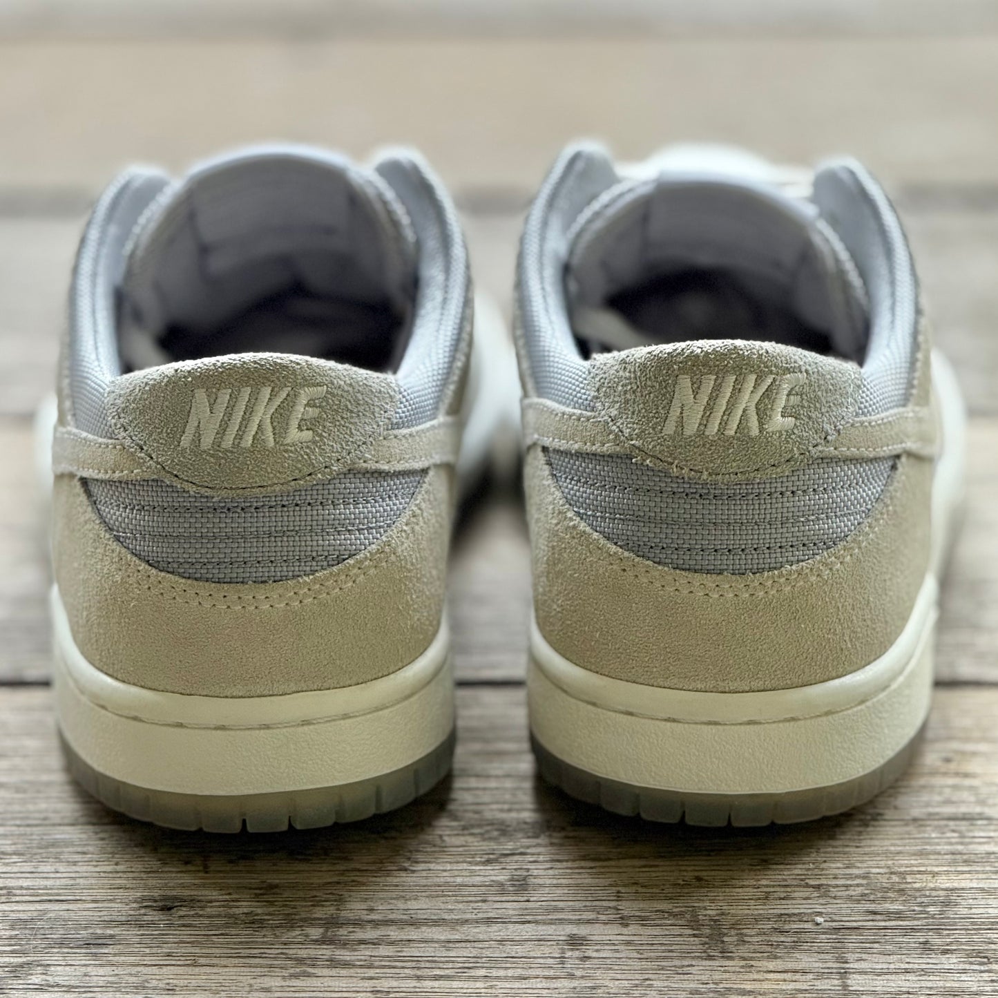 Nike SB Dunk Low Zoom Summit White Wolf Grey SAMPLE Size 9