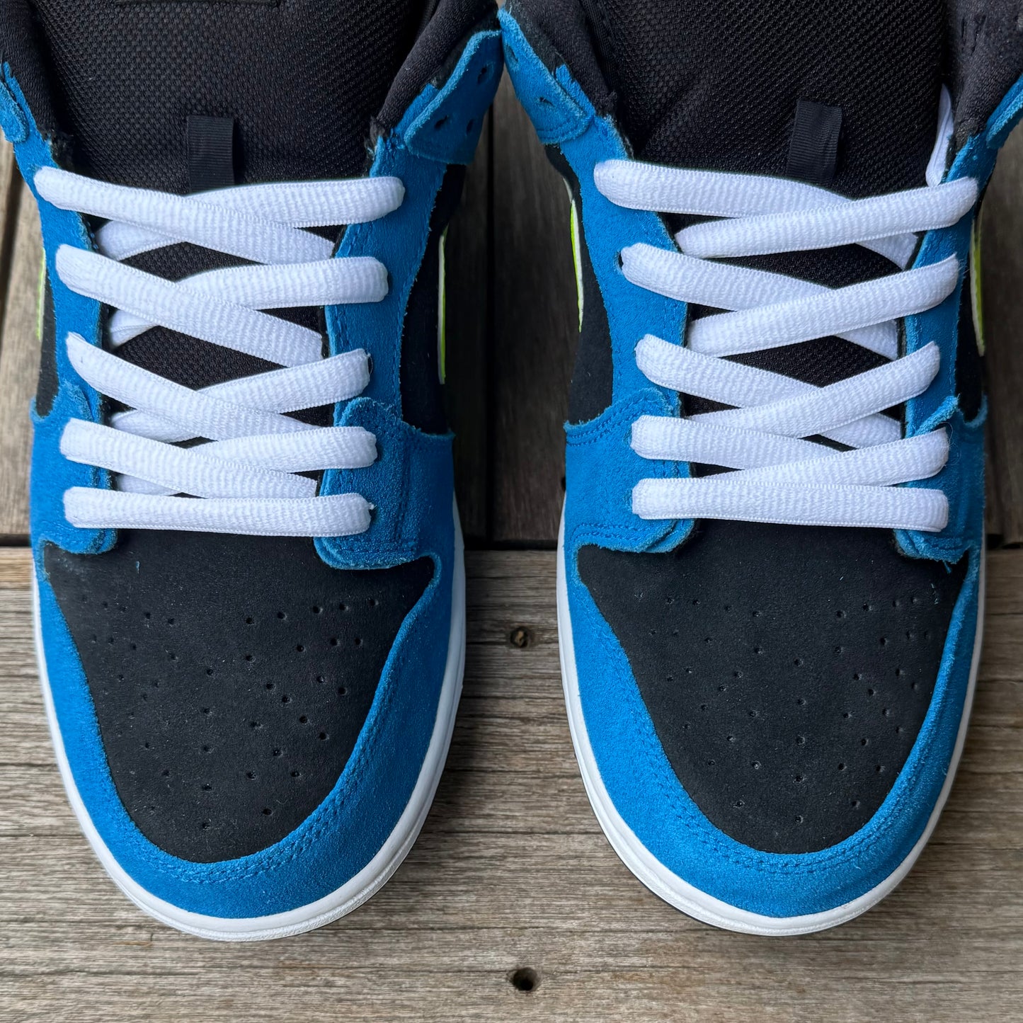 Nike SB Dunk Low Photo Blue Volt Size 11