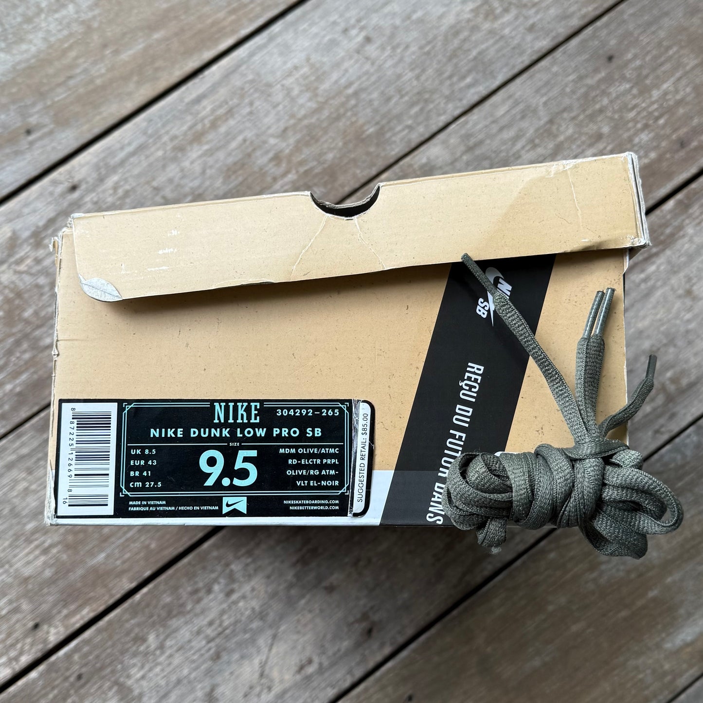 Nike SB Dunk Low Medium Olive Atomic Size 9.5