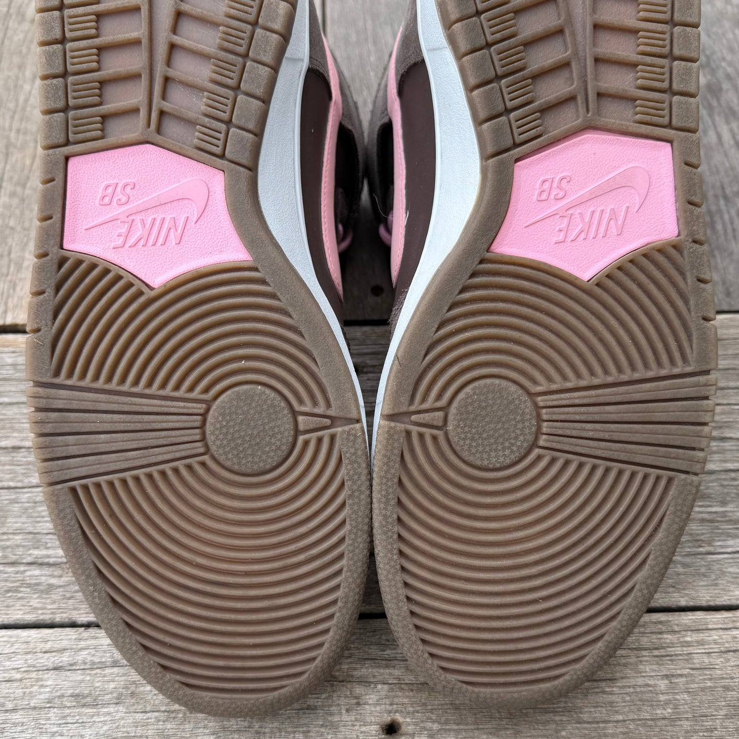 Nike SB Dunk High Pink Smoke Baroque Brown Size 12