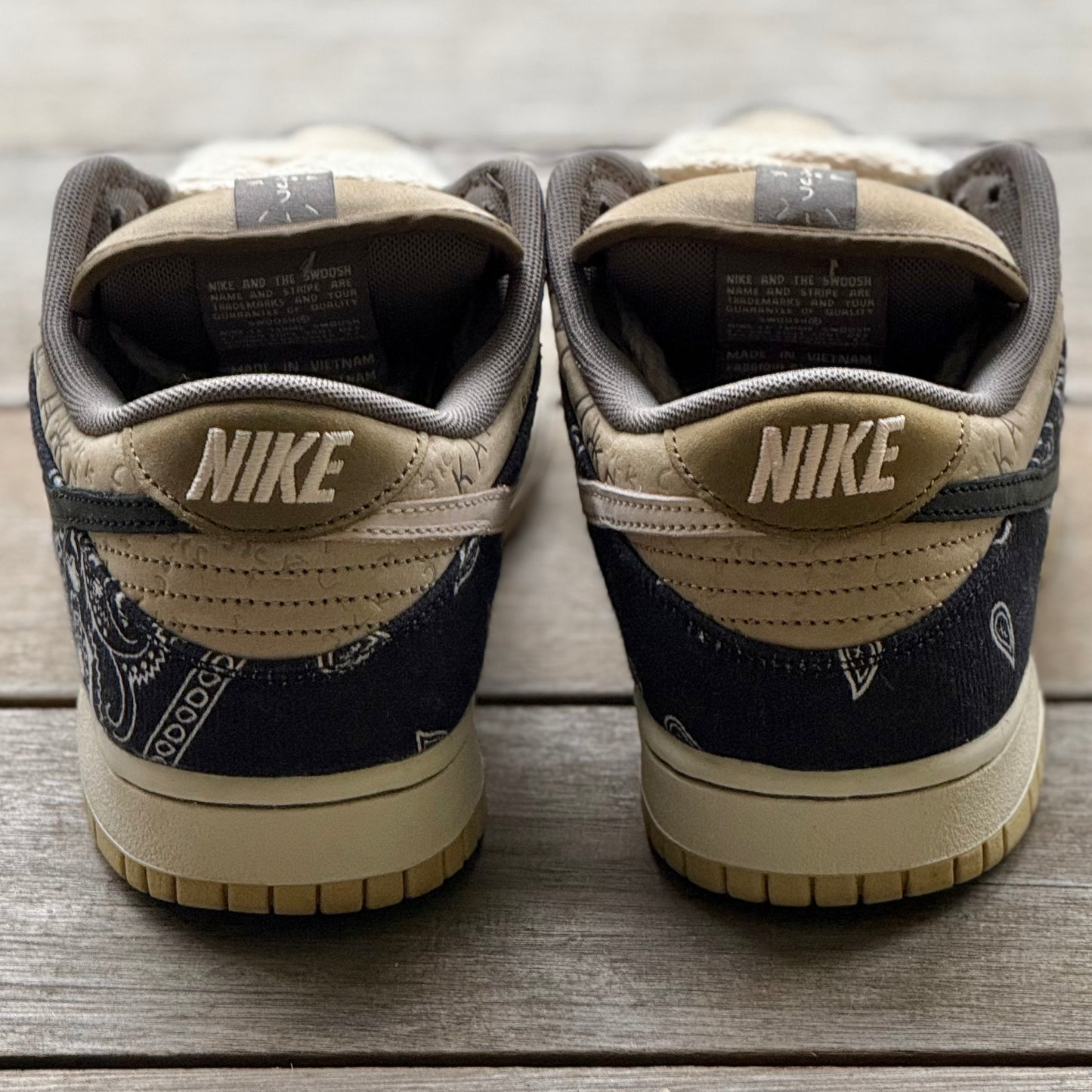 Nike SB Dunk Low Travis Scott Size 9.5