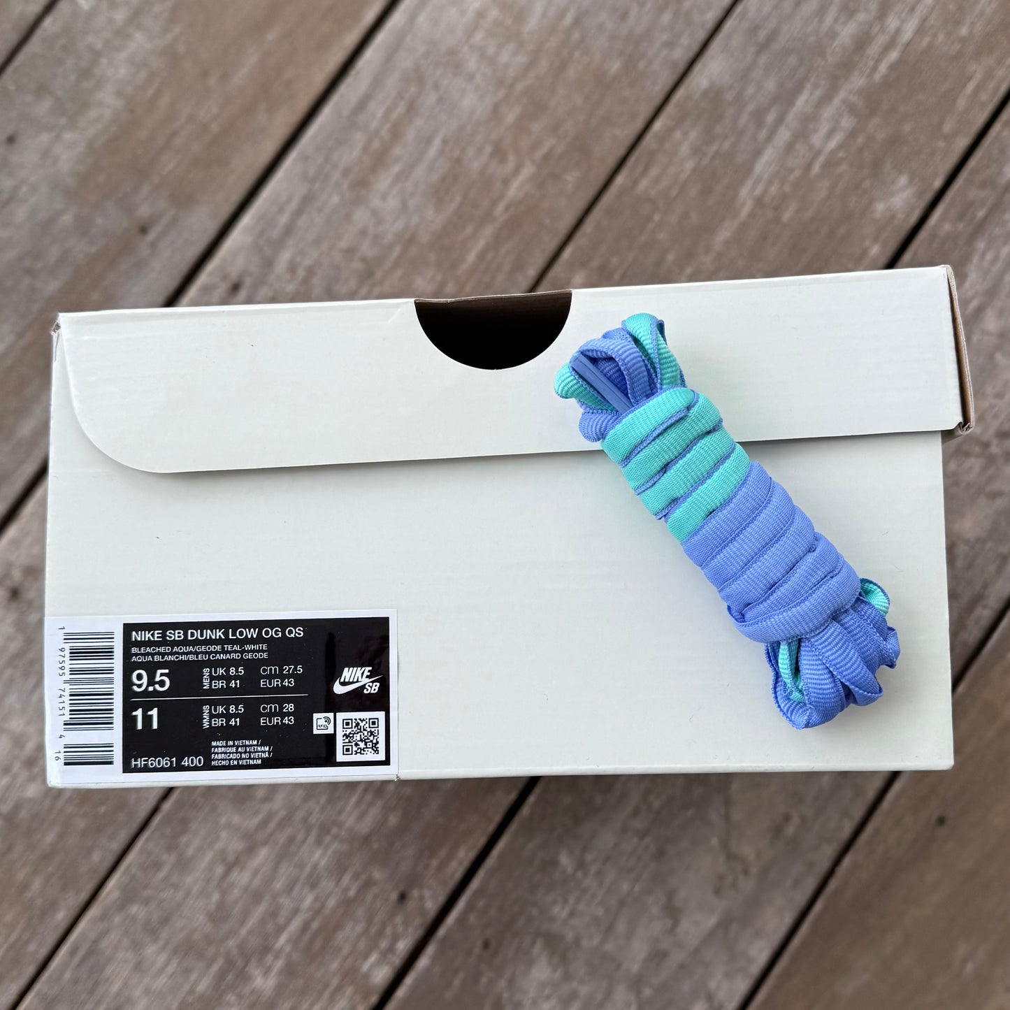Nike SB Dunk Low Futura White Geode Teal Size 9.5