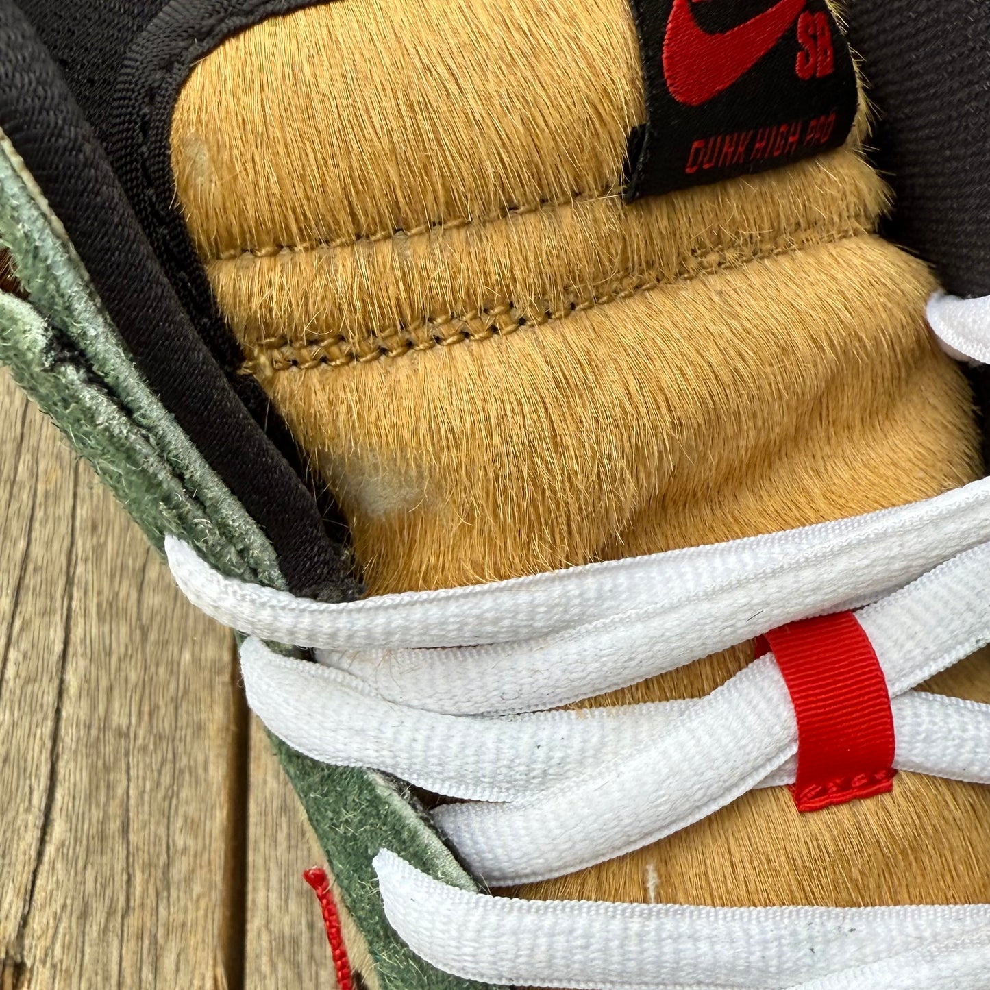 Nike SB Dunk High Dog Walker Size 10.5