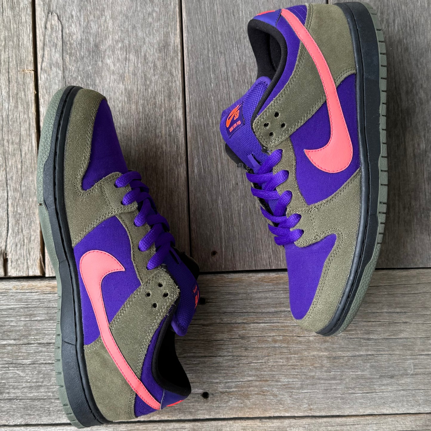 Nike SB Dunk Low Medium Olive Atomic Size 9.5