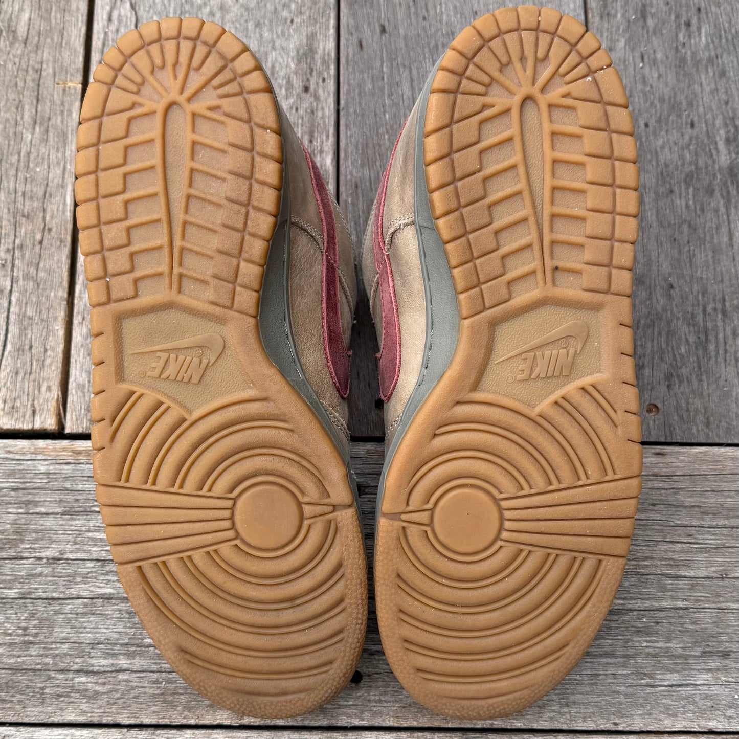 Nike SB Dunk Low Grit Size 11