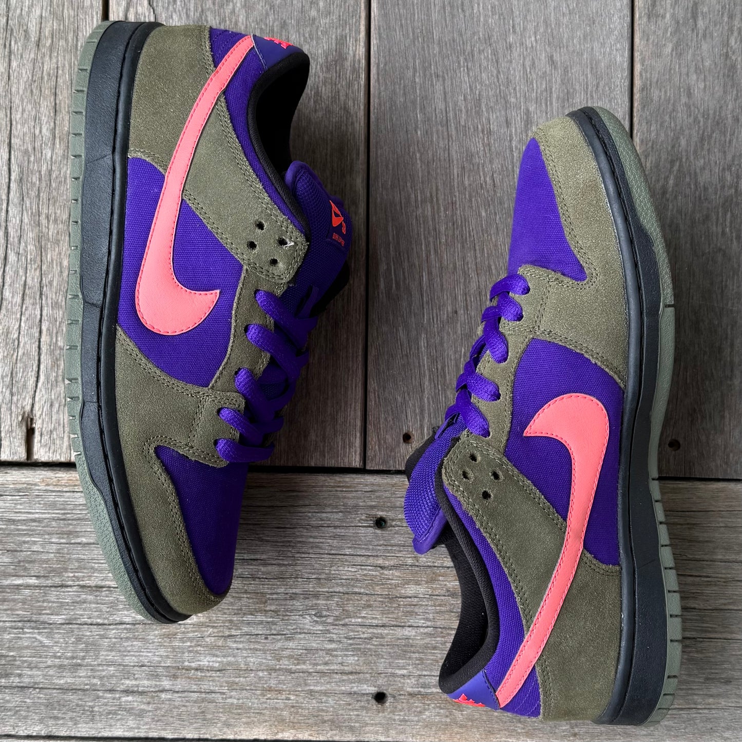 Nike SB Dunk Low Medium Olive Atomic Size 9.5