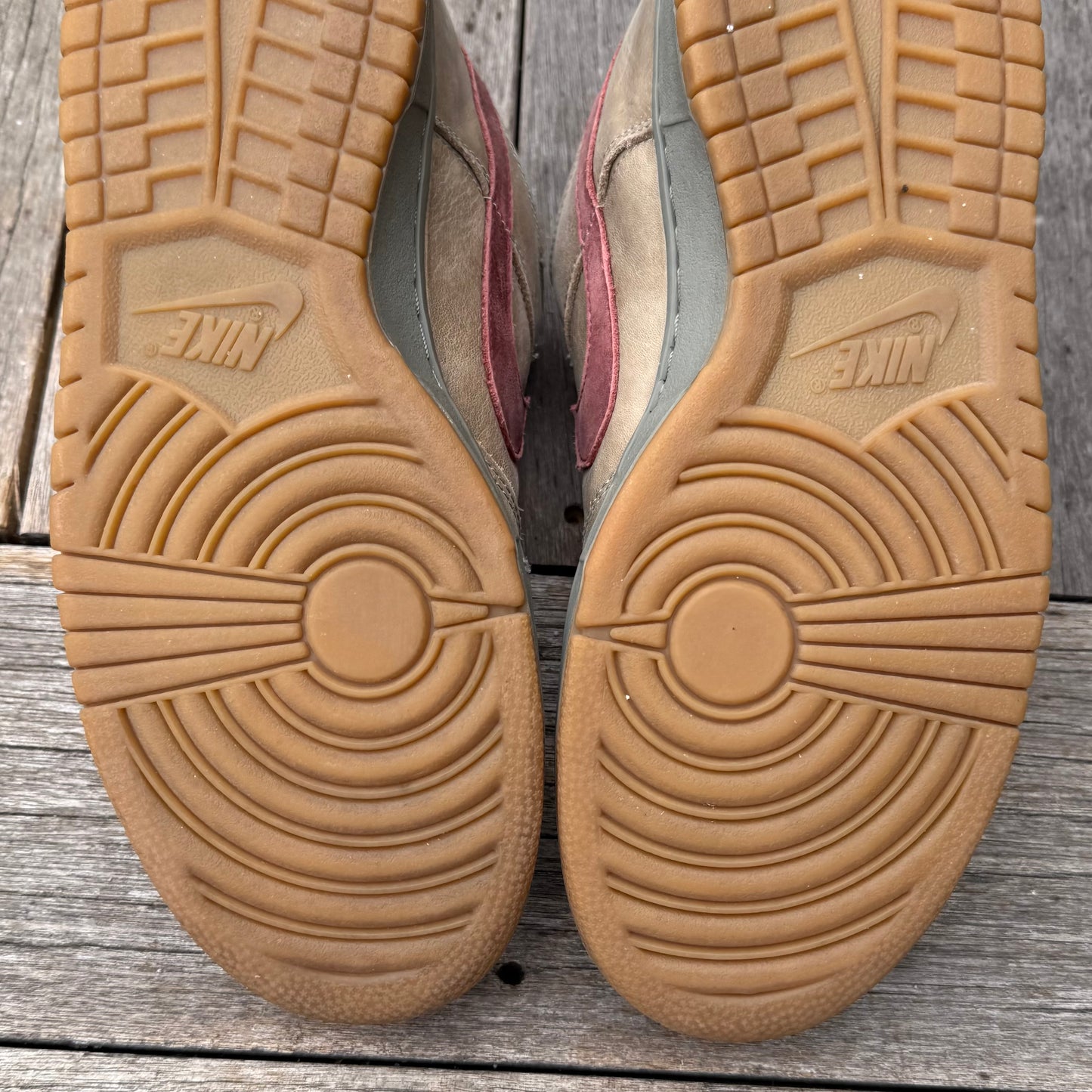 Nike SB Dunk Low Grit Size 11