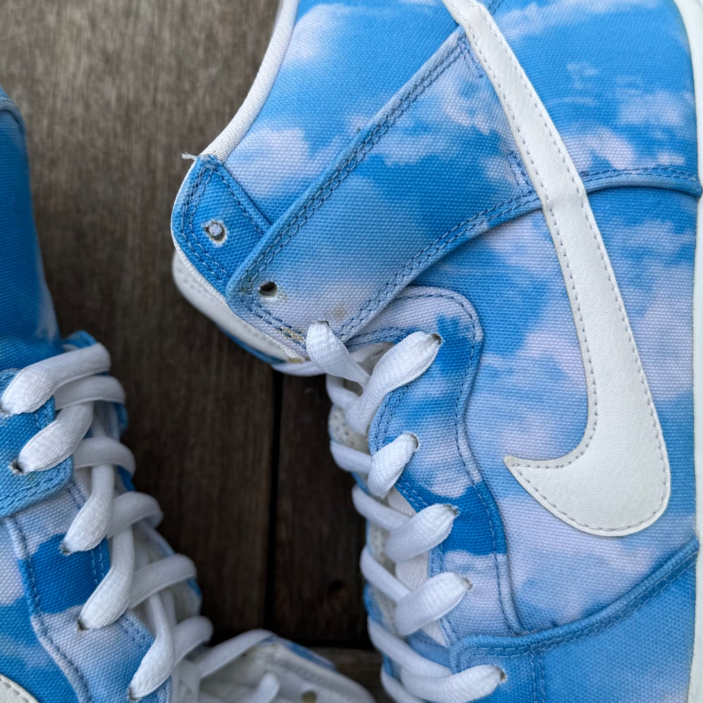 Nike SB Dunk High Clouds Size 10