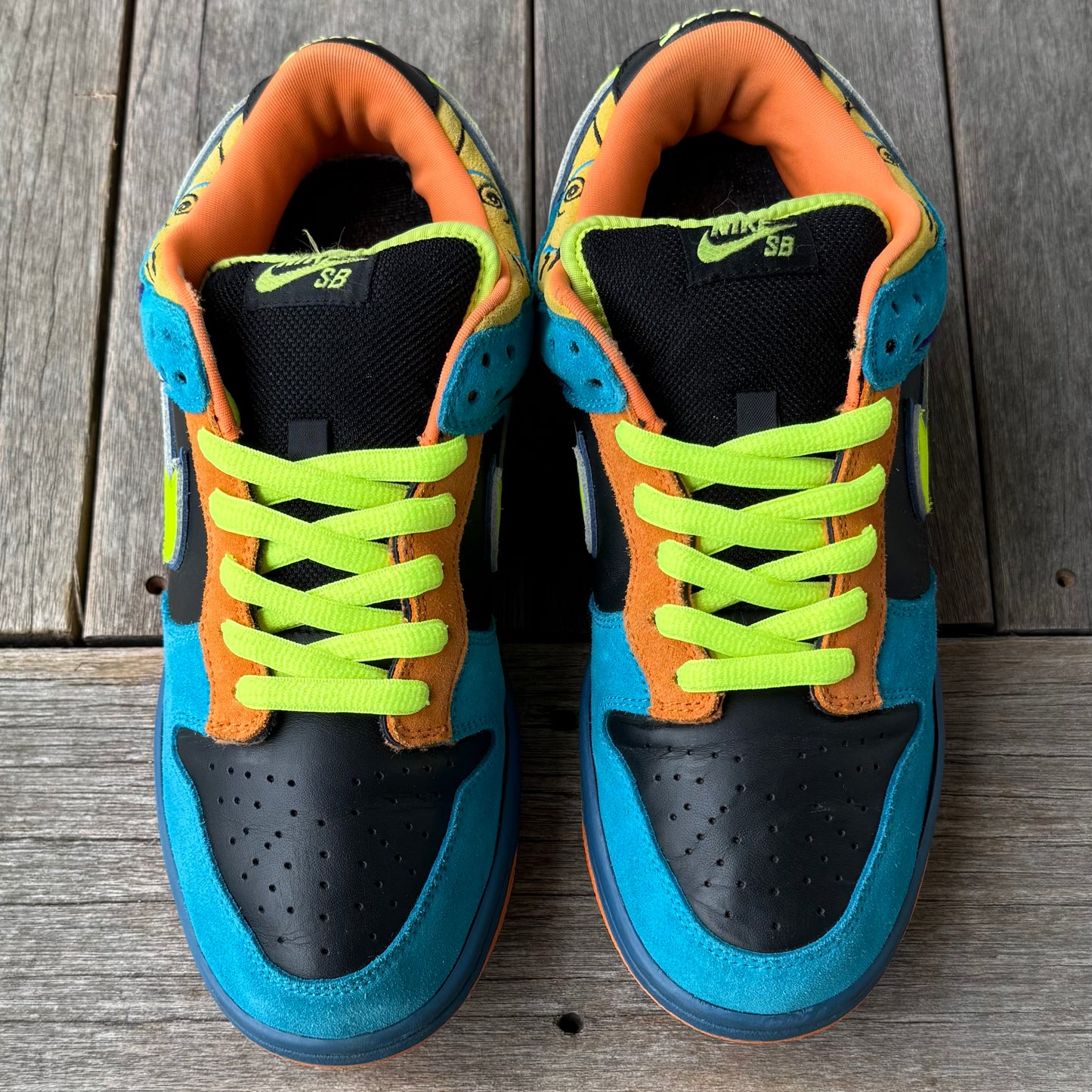 Nike SB Dunk Low Skate or Die Size 9.5
