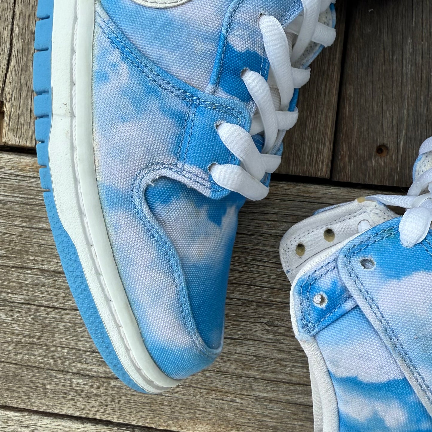 Nike SB Dunk High Clouds Size 10