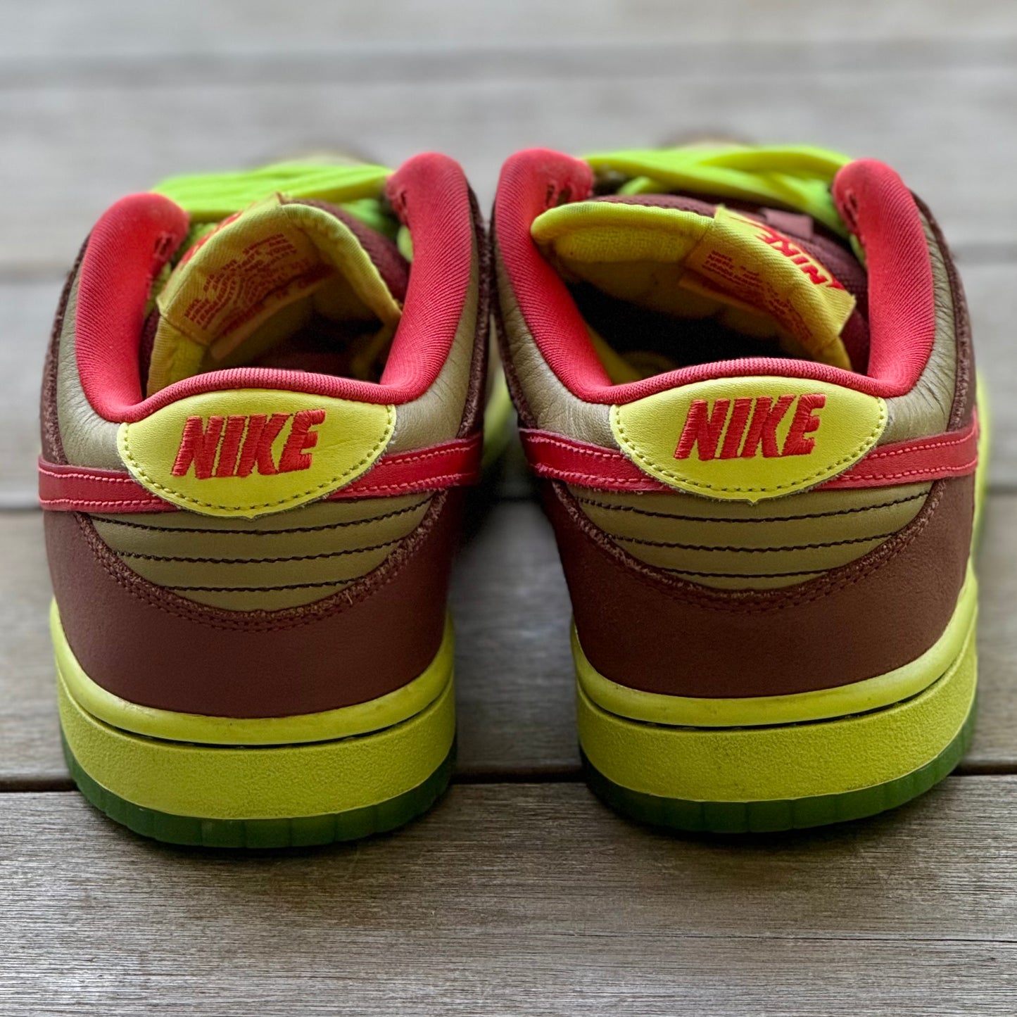 Nike SB Dunk Low Toxic Sea Robin/Avenger Size 8.5