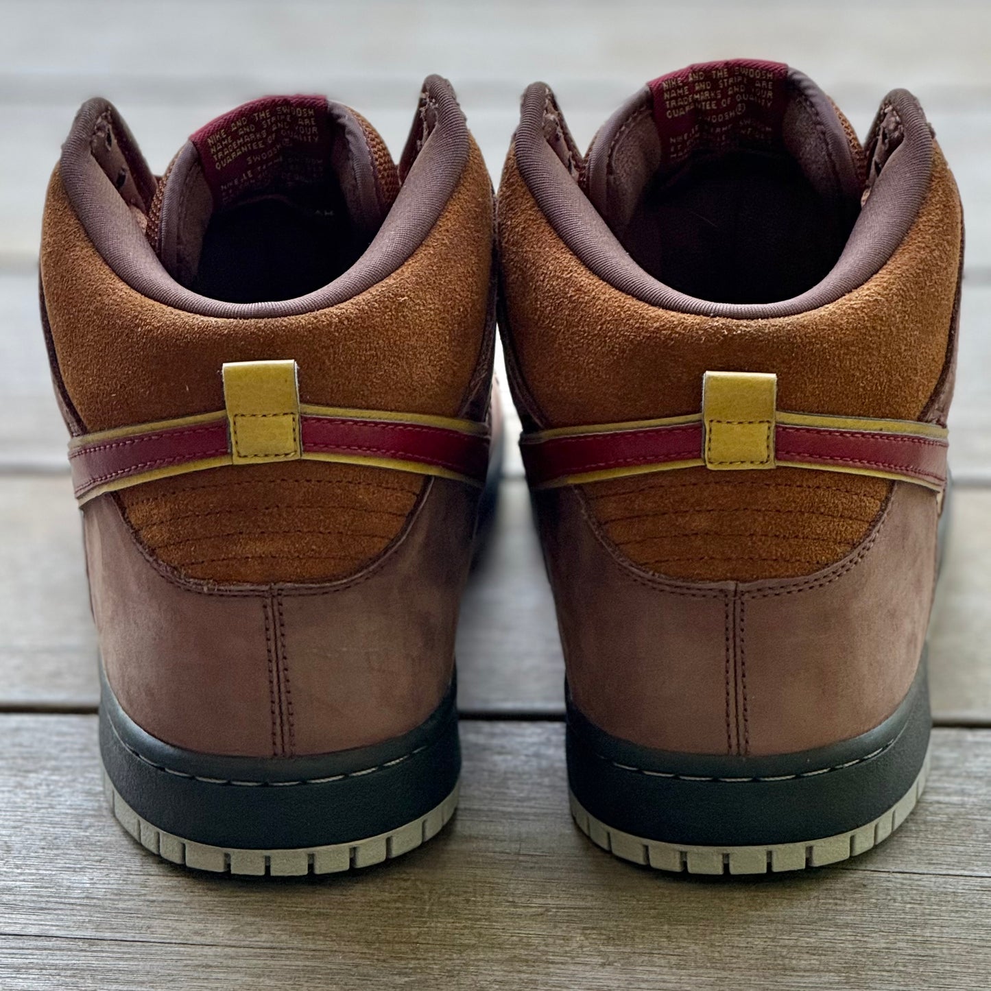 Nike SB Dunk High Cigar City Size 10.5