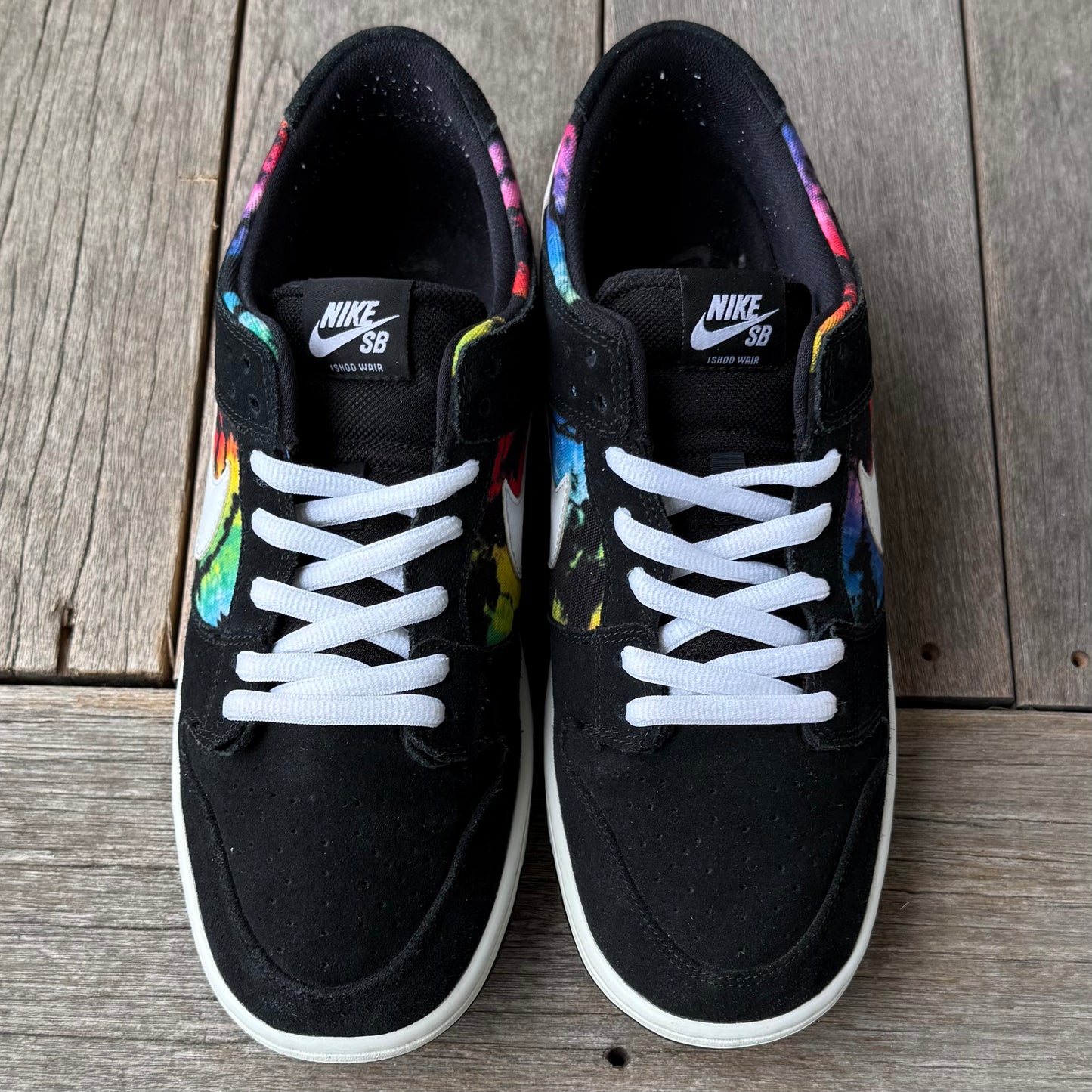 Nike SB Dunk Low Rainbow Tie Dye IW Size 13