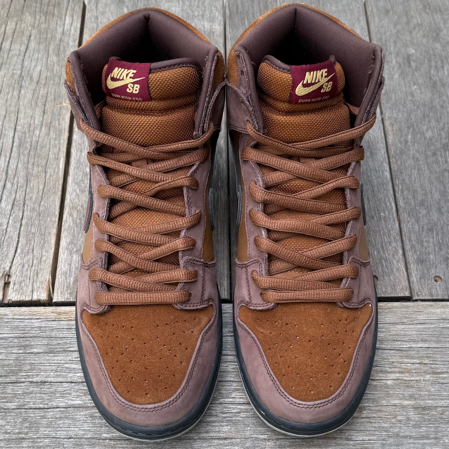 Nike SB Dunk High Cigar City Size 10.5